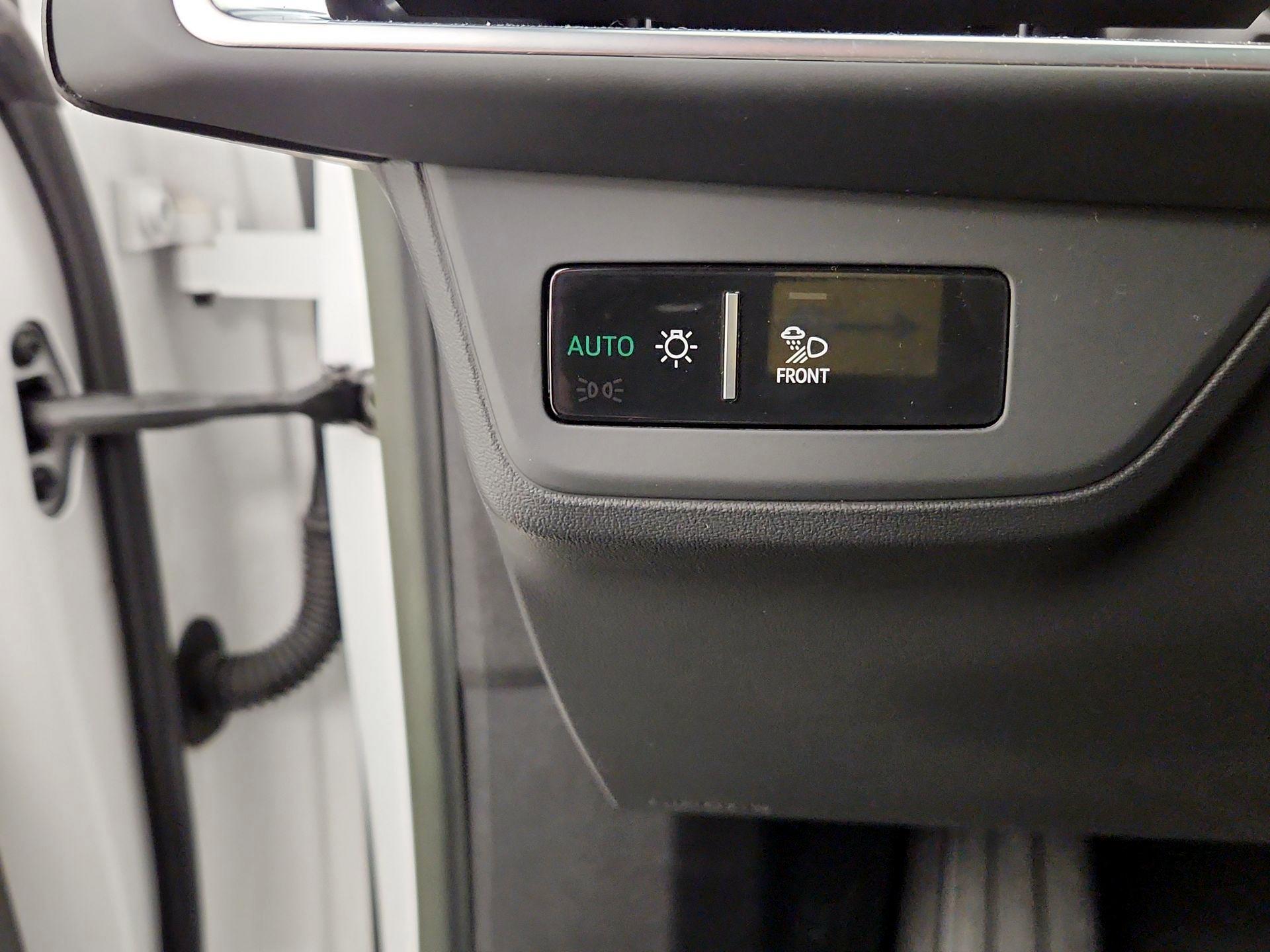 Thumbnail: 2022 Audi e-tron GT - 13