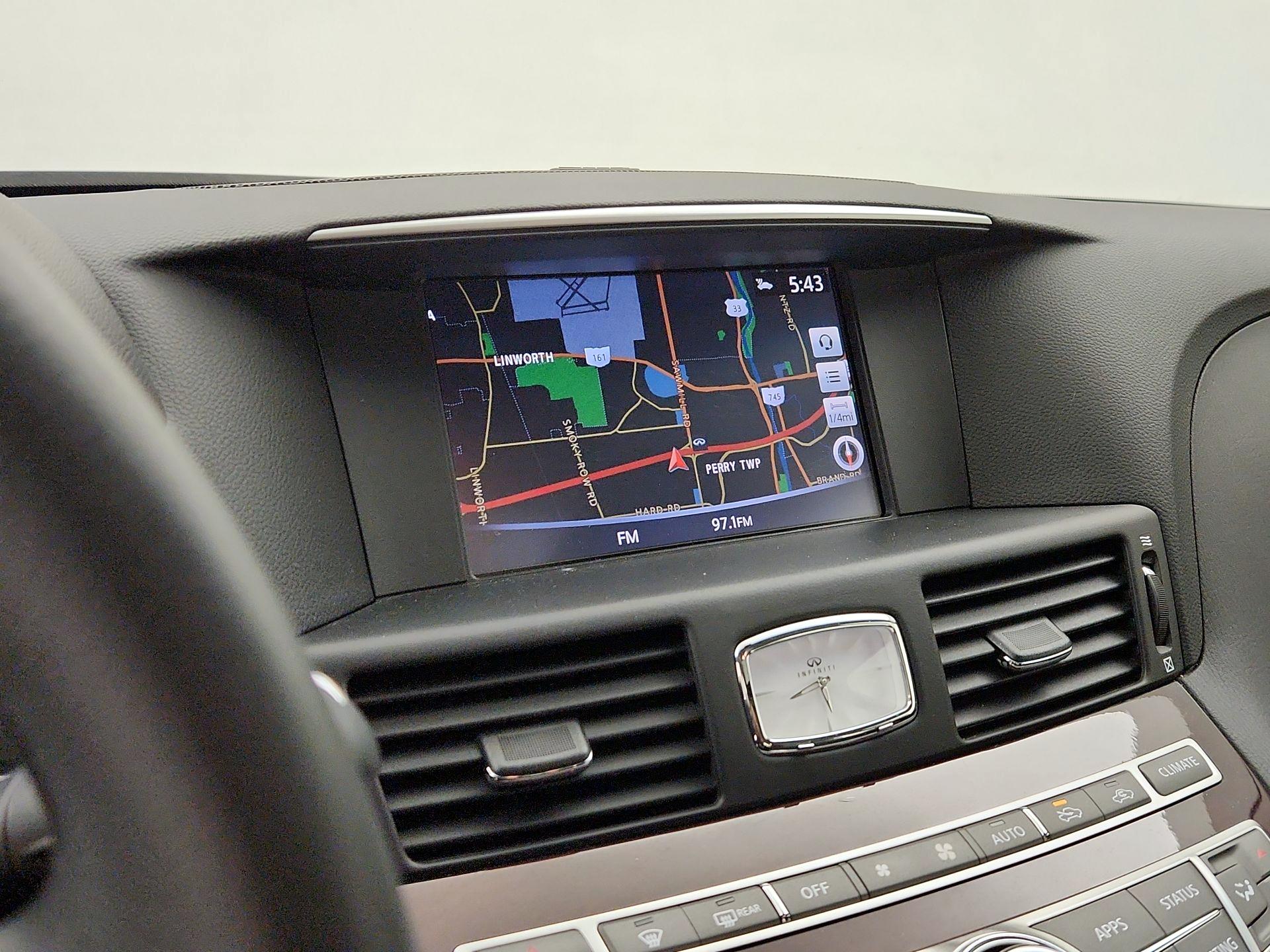 Thumbnail: 2019 INFINITI Q70 - 14