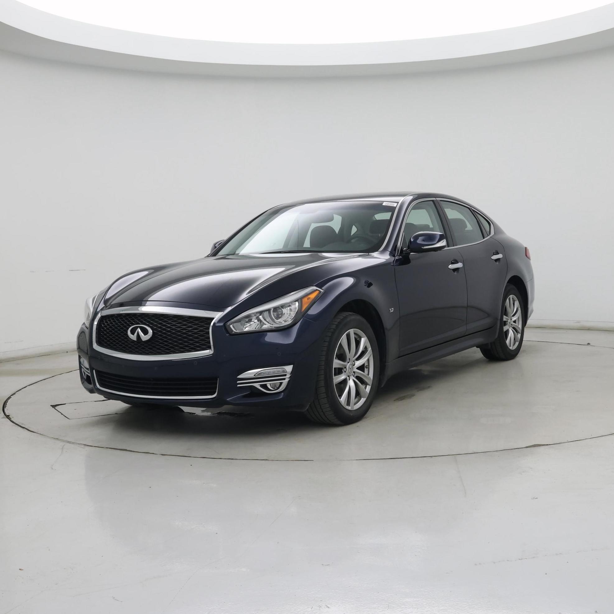Thumbnail: 2019 INFINITI Q70 - 4