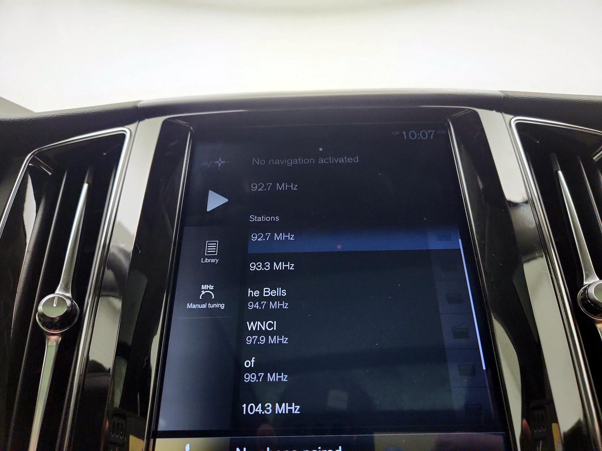 Thumbnail: 2019 Volvo XC60 - 16