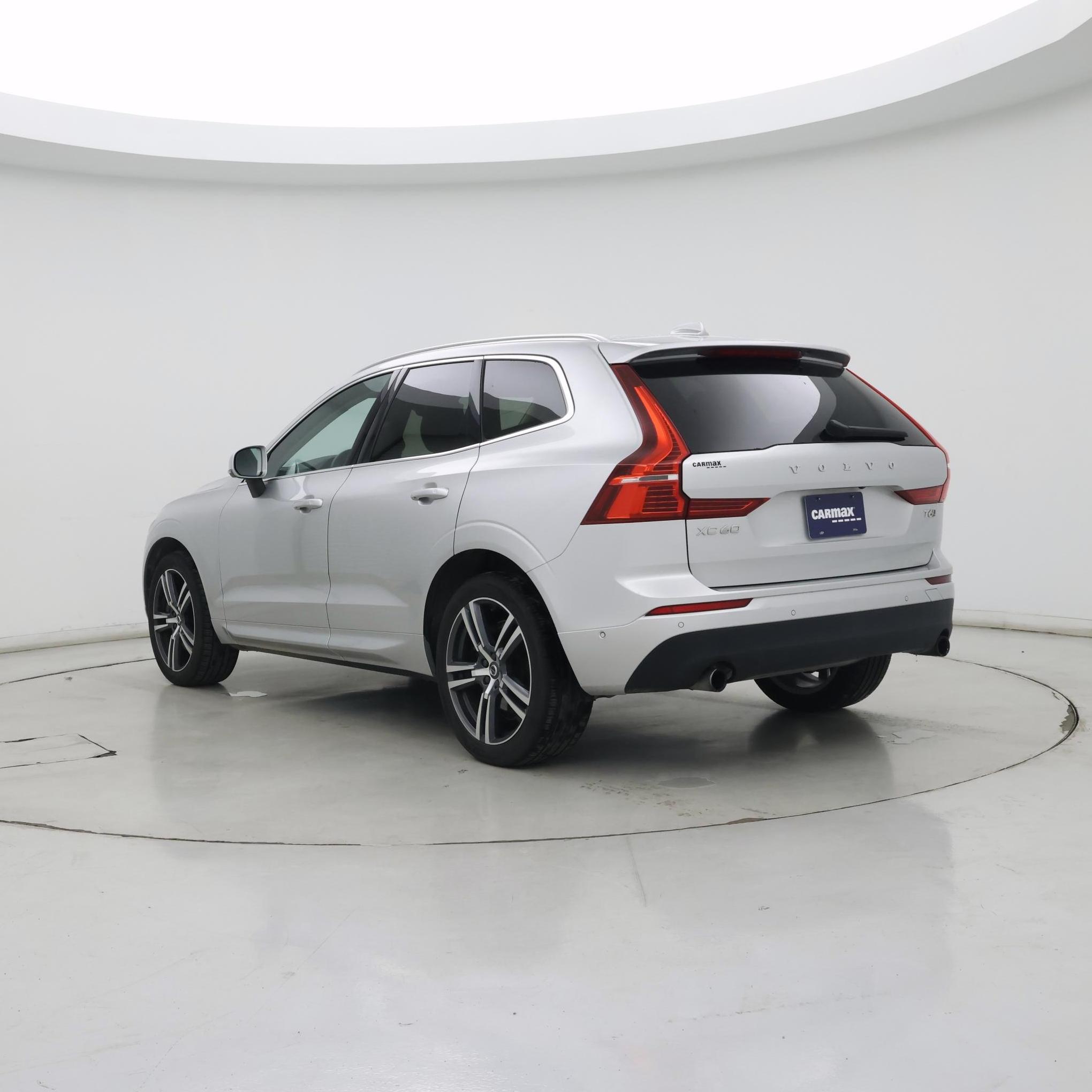 Thumbnail: 2019 Volvo XC60 - 2