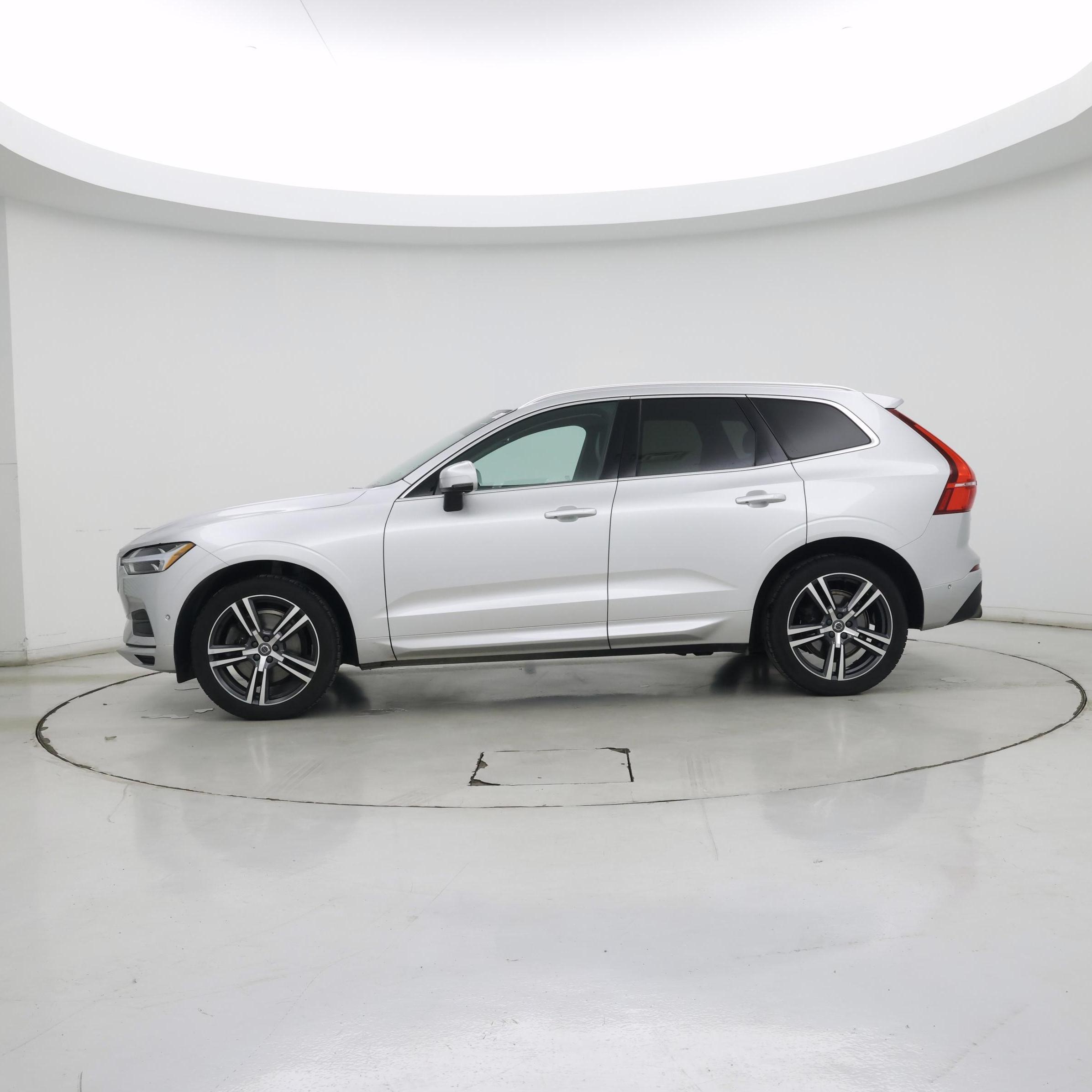 Thumbnail: 2019 Volvo XC60 - 3