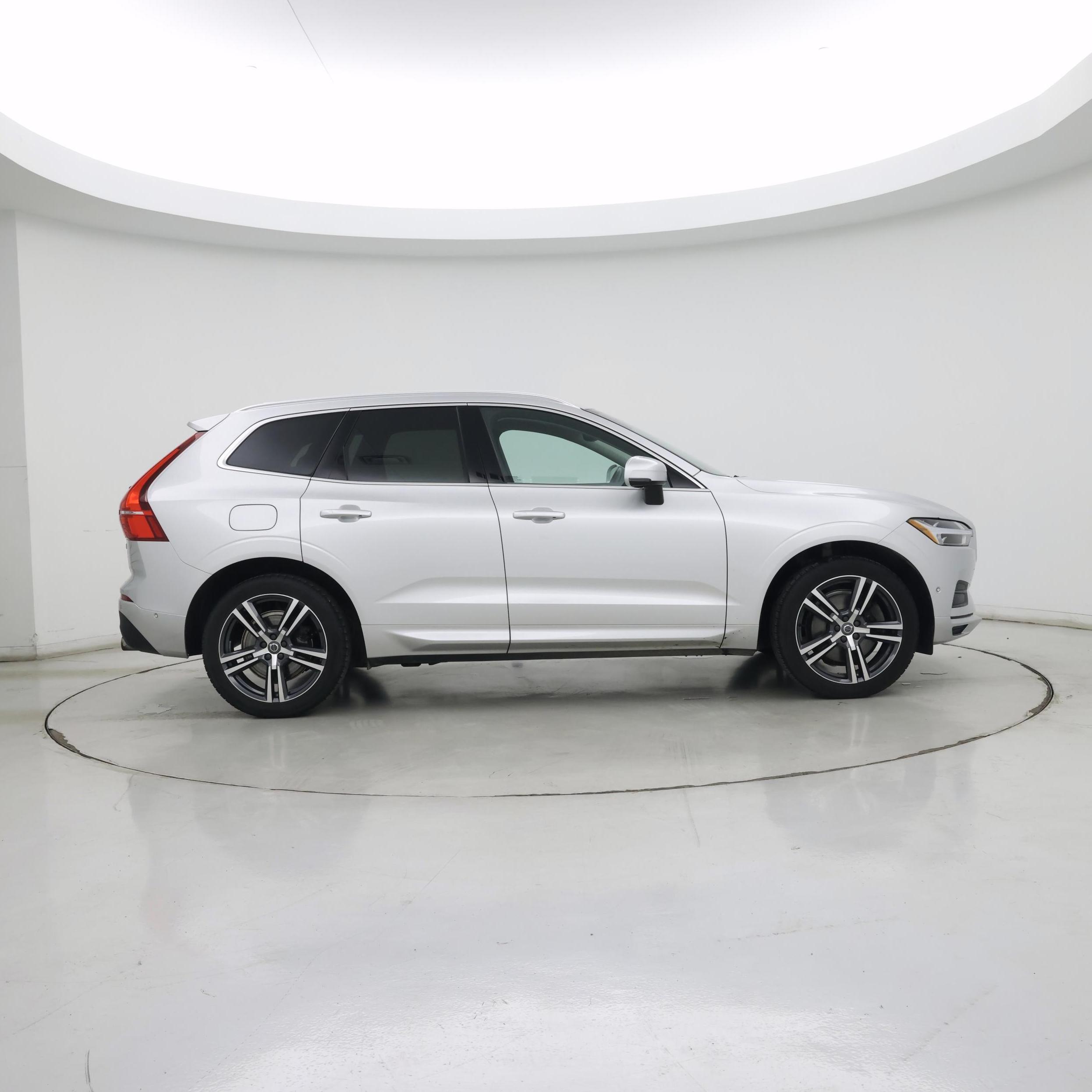 Thumbnail: 2019 Volvo XC60 - 7
