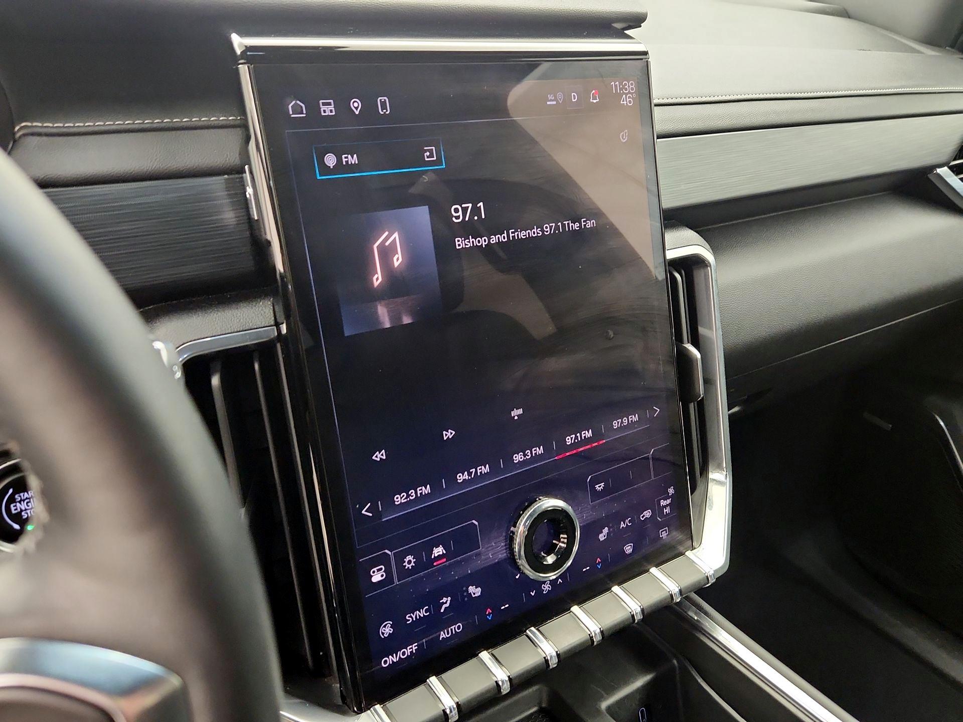 Thumbnail: 2025 GMC Acadia - 16