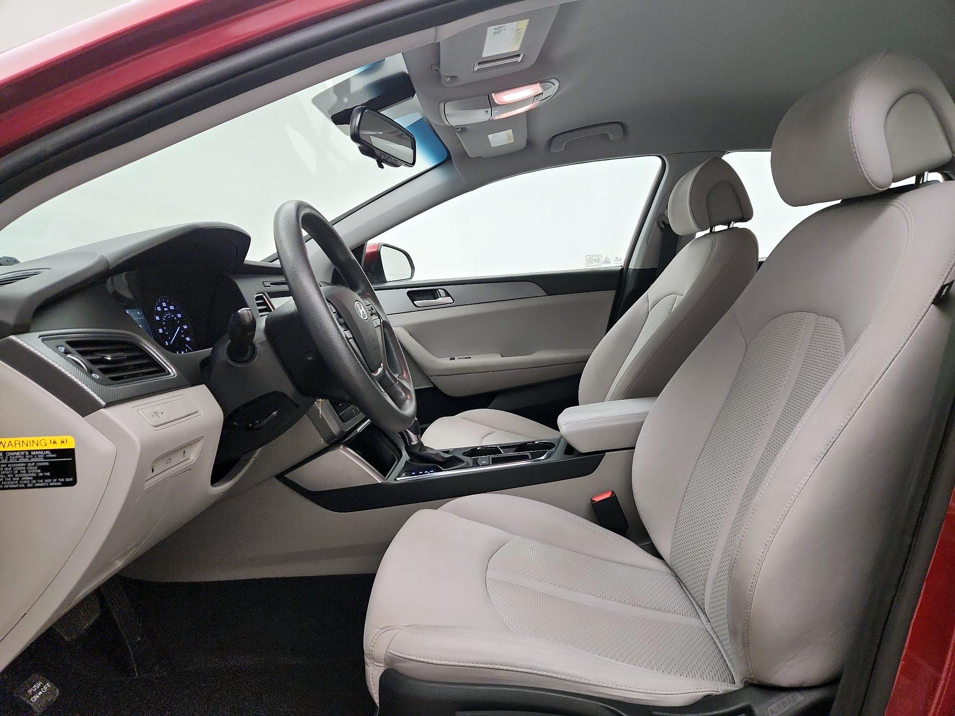 Thumbnail: 2016 Hyundai Sonata - 11