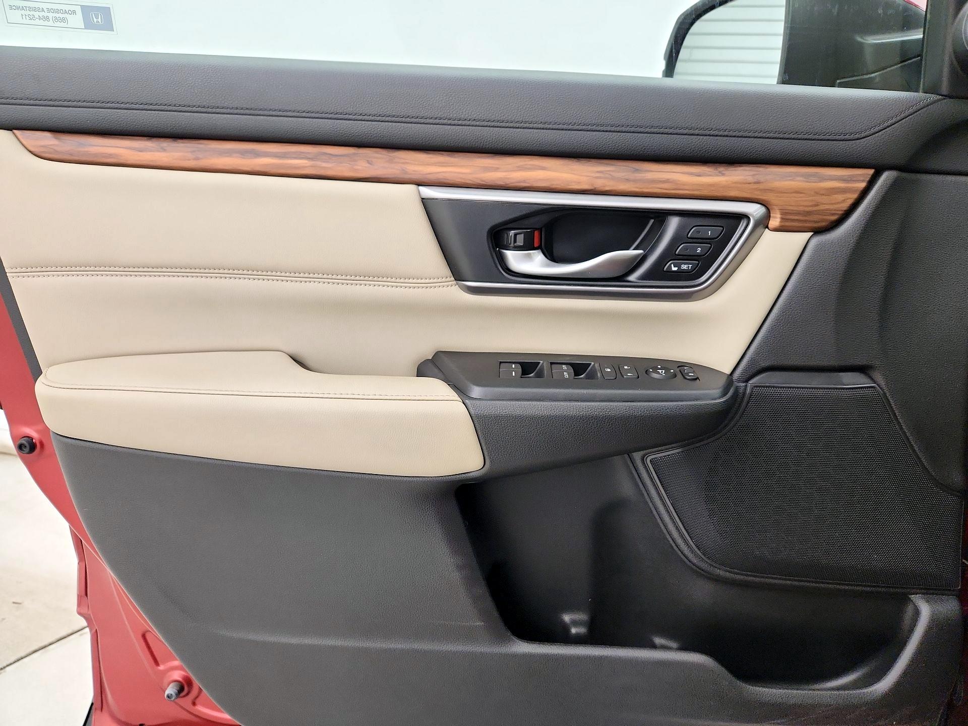 Thumbnail: 2018 Honda CR-V - 12