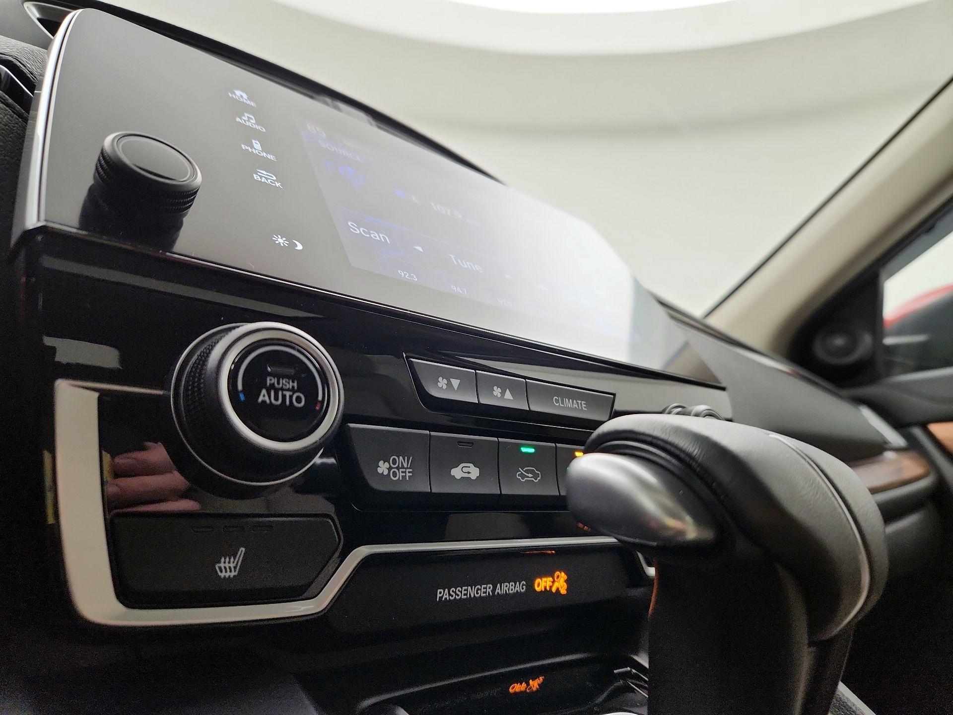 Thumbnail: 2018 Honda CR-V - 16