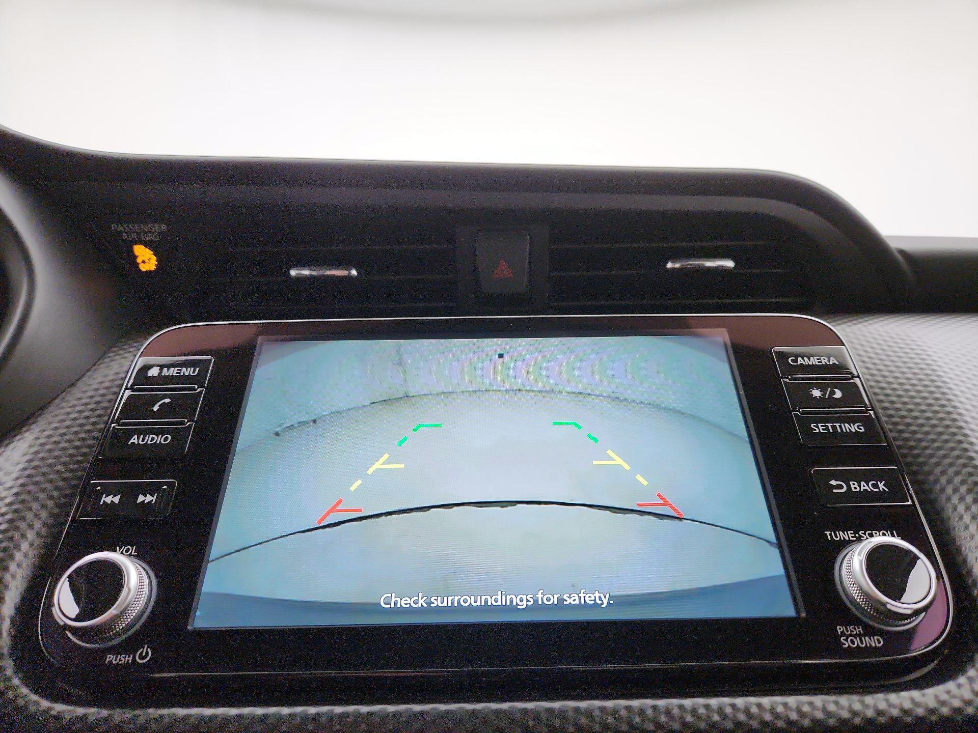 Thumbnail: 2023 Nissan Kicks - 14