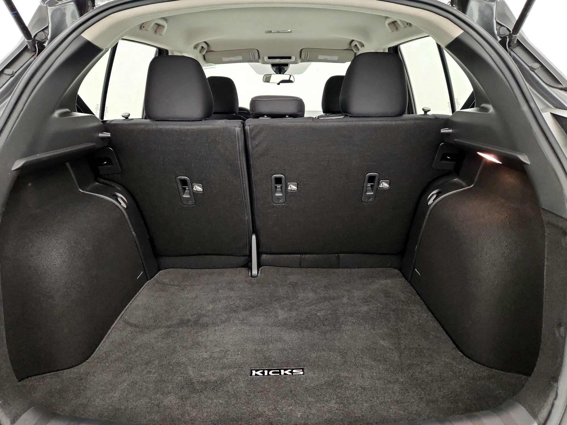 Thumbnail: 2023 Nissan Kicks - 20