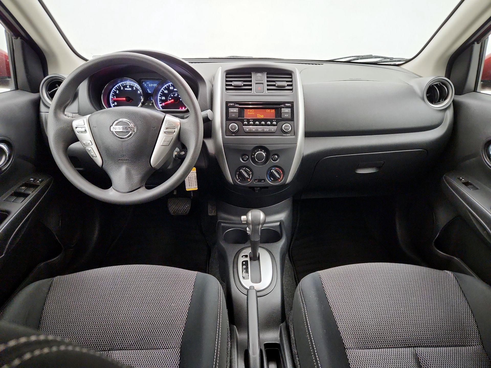 Thumbnail: 2016 Nissan Versa - 9