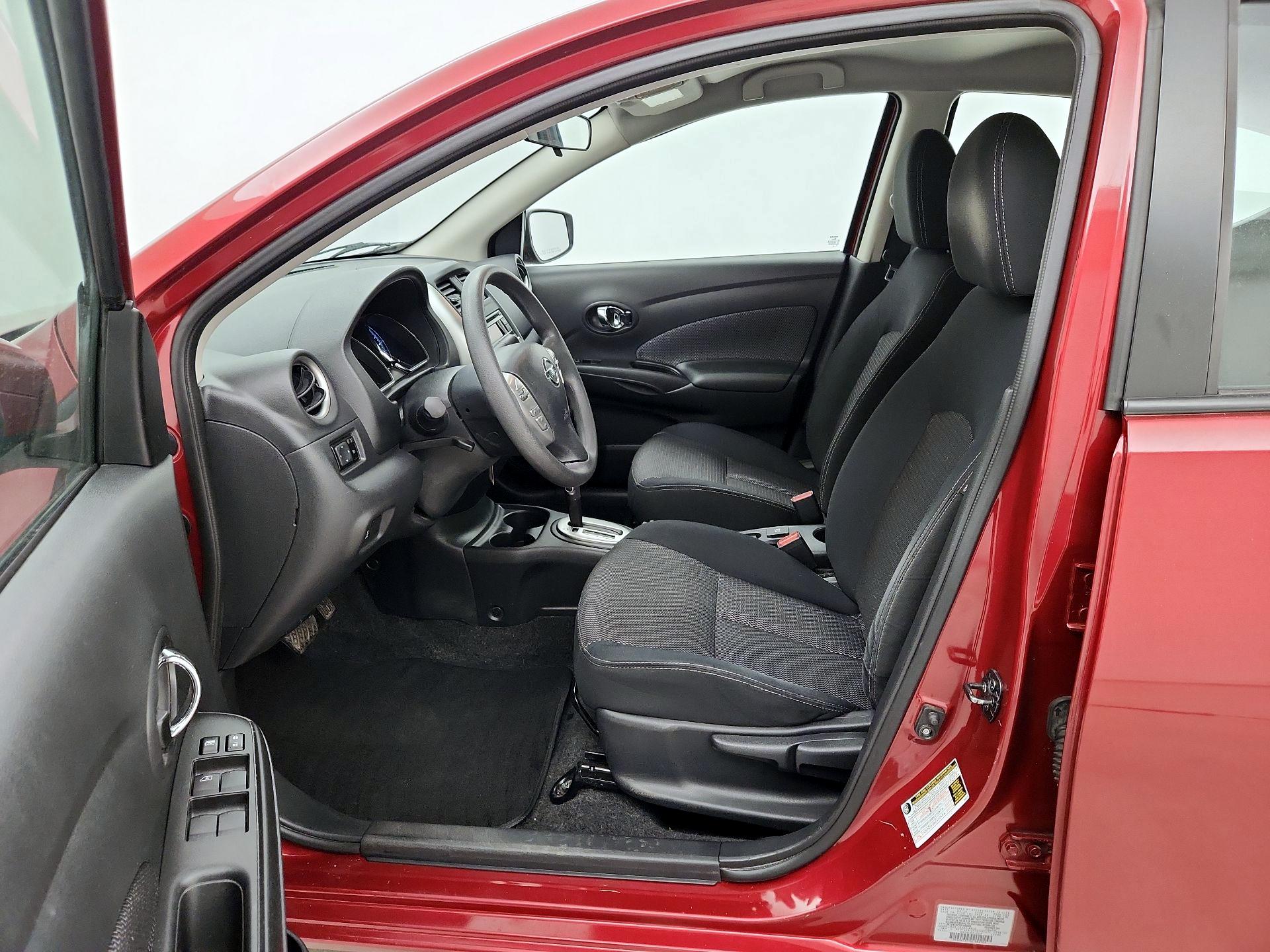 Thumbnail: 2016 Nissan Versa - 11