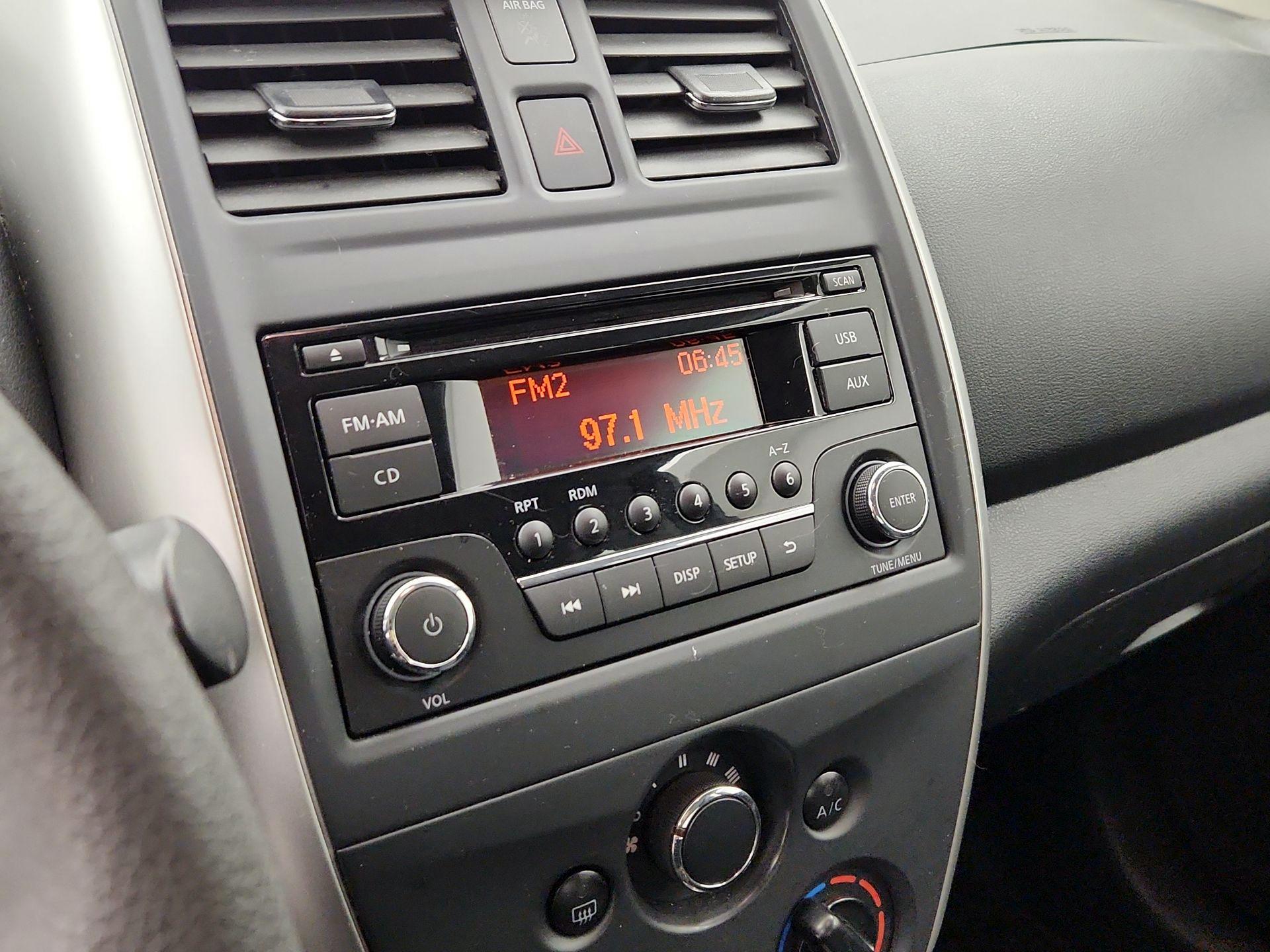 Thumbnail: 2016 Nissan Versa - 14