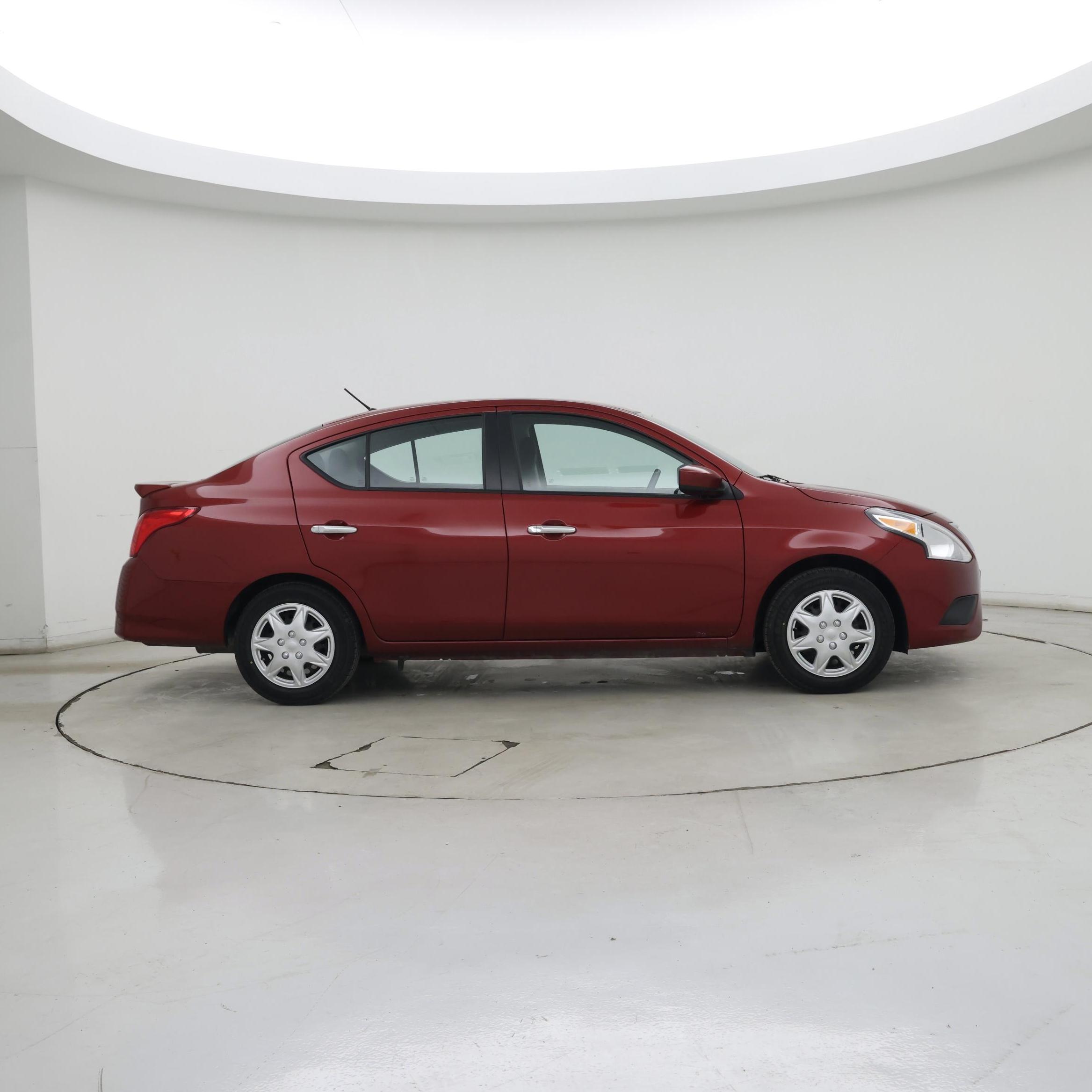 Thumbnail: 2016 Nissan Versa - 7