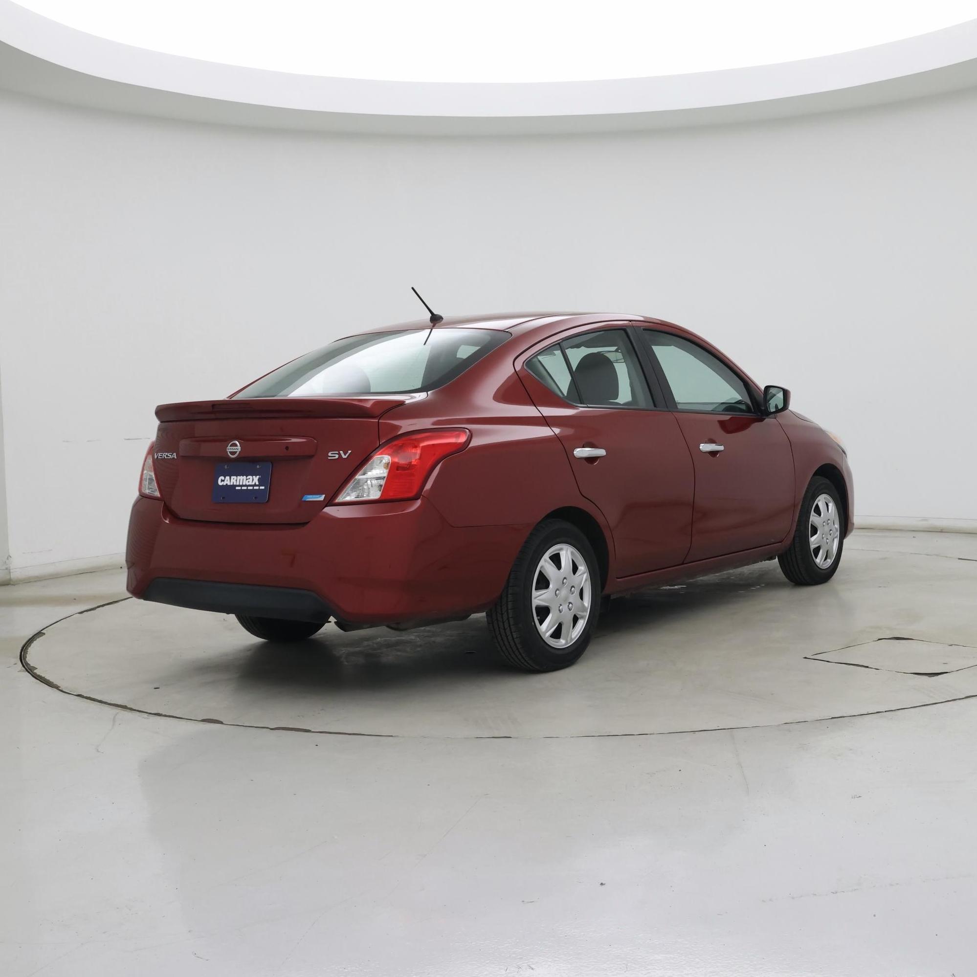 Thumbnail: 2016 Nissan Versa - 8