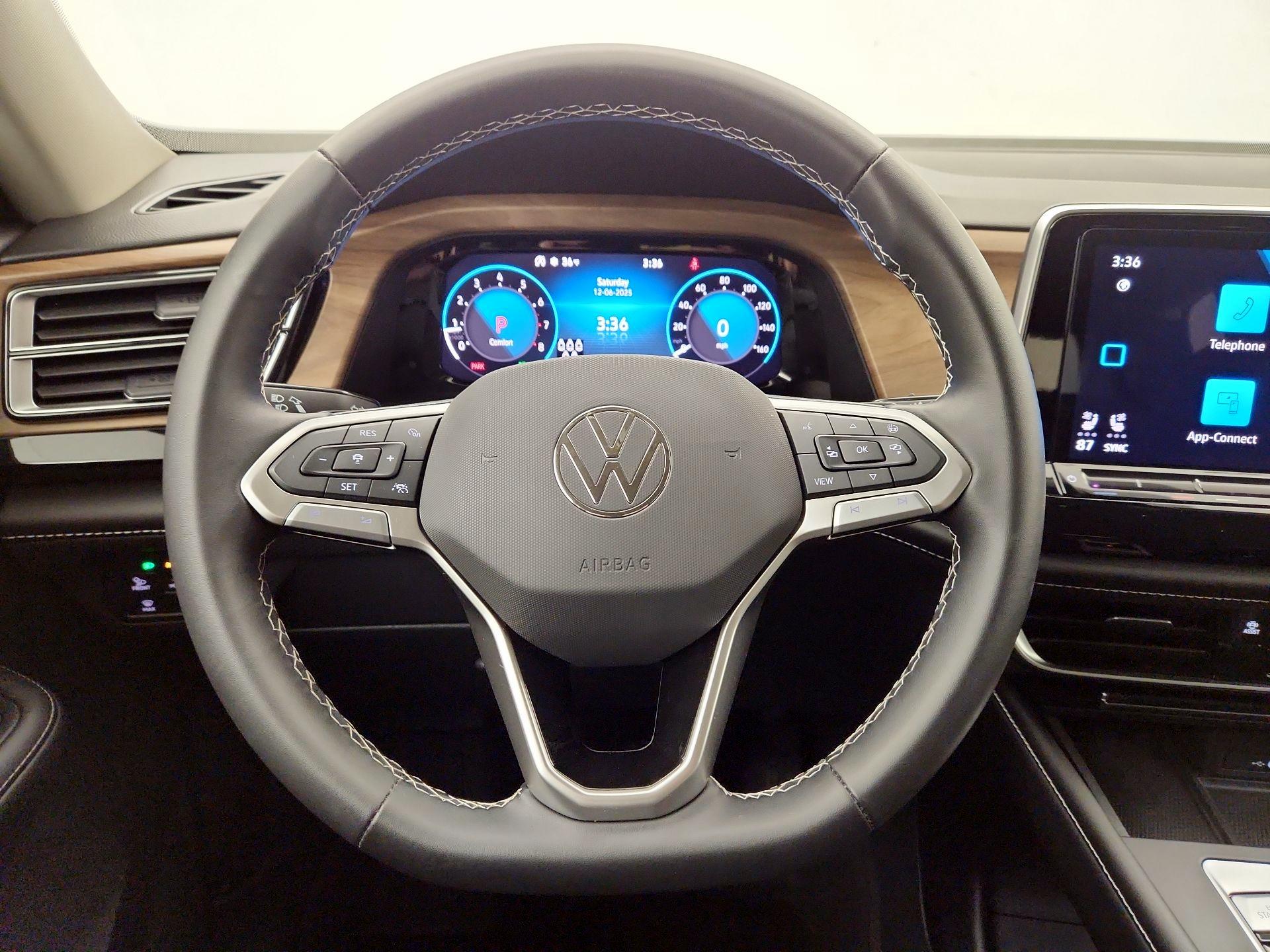 Thumbnail: 2024 Volkswagen Atlas - 10