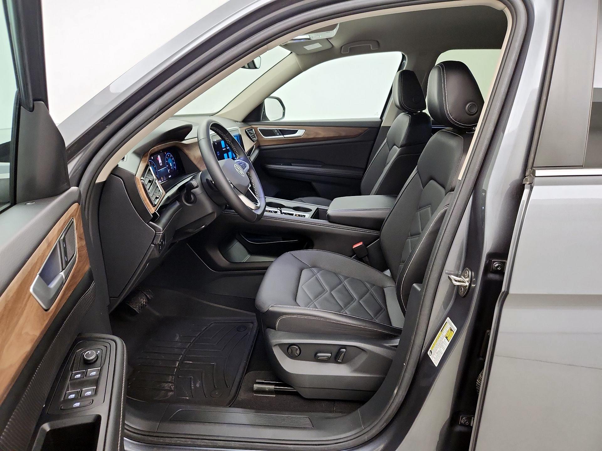 Thumbnail: 2024 Volkswagen Atlas - 11