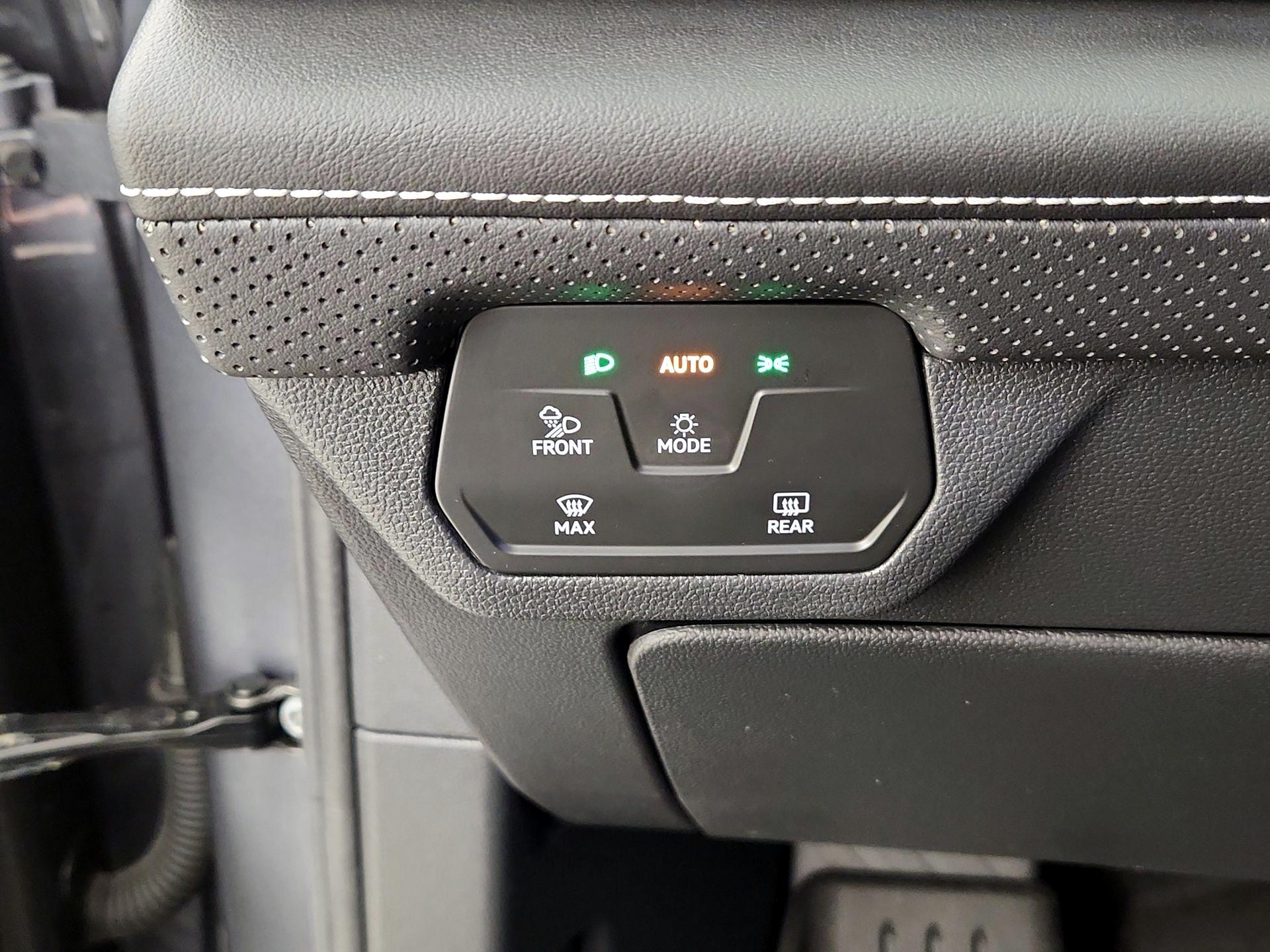 Thumbnail: 2024 Volkswagen Atlas - 13