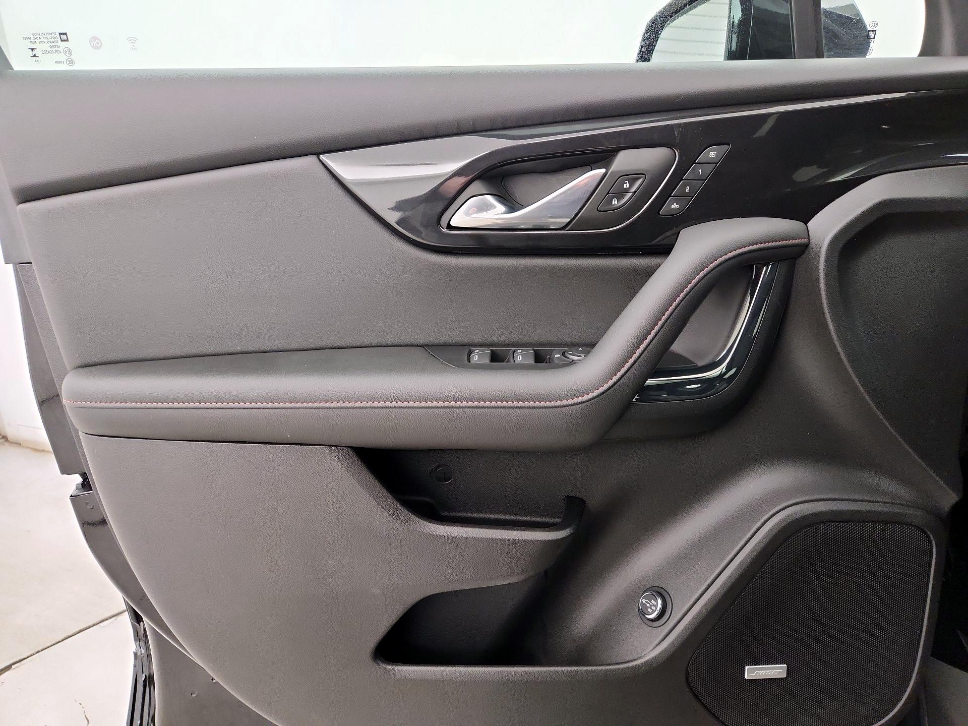 Thumbnail: 2023 Chevrolet Blazer - 12