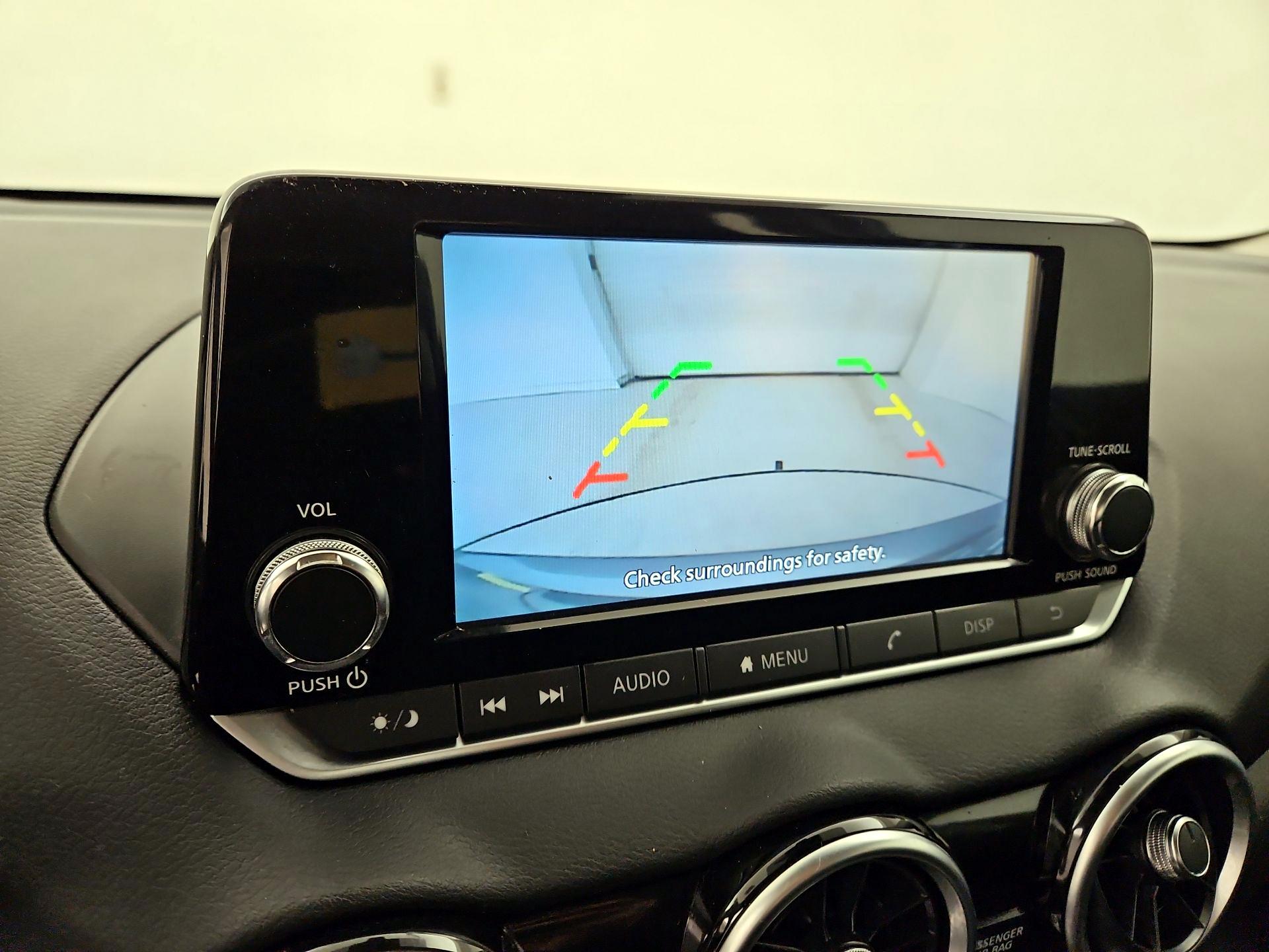 Thumbnail: 2020 Nissan Sentra - 14