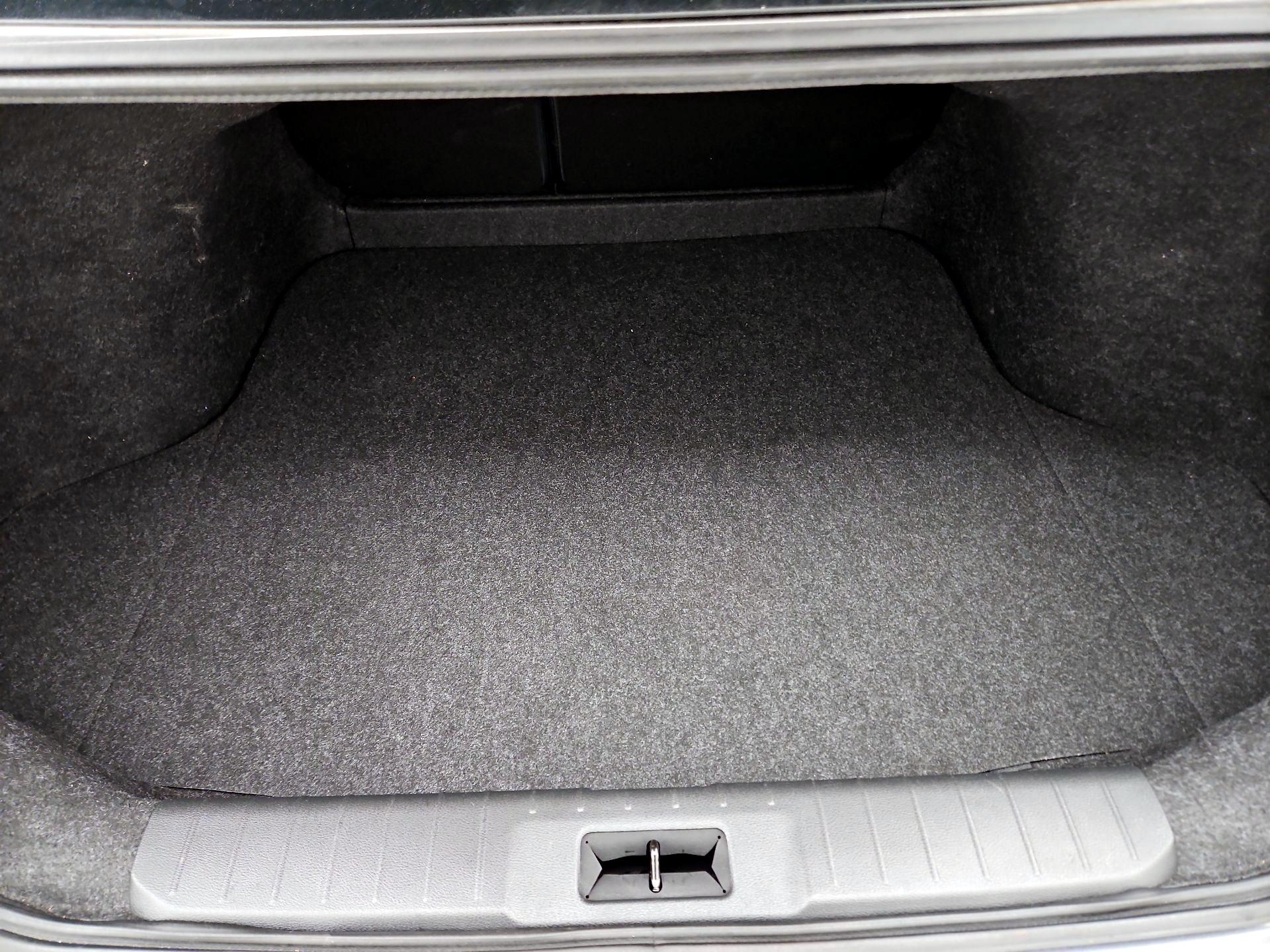 Thumbnail: 2020 Nissan Sentra - 20