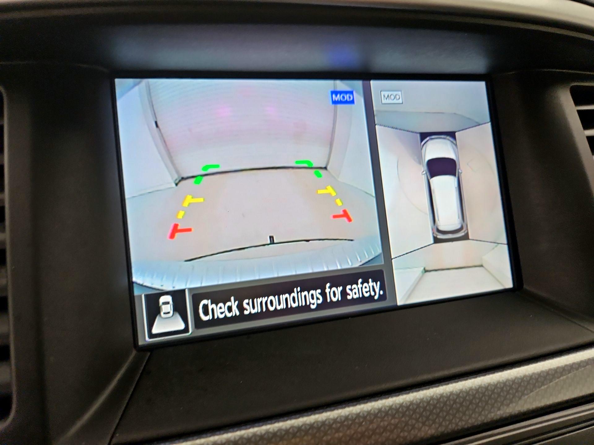 Thumbnail: 2020 Nissan Pathfinder - 15