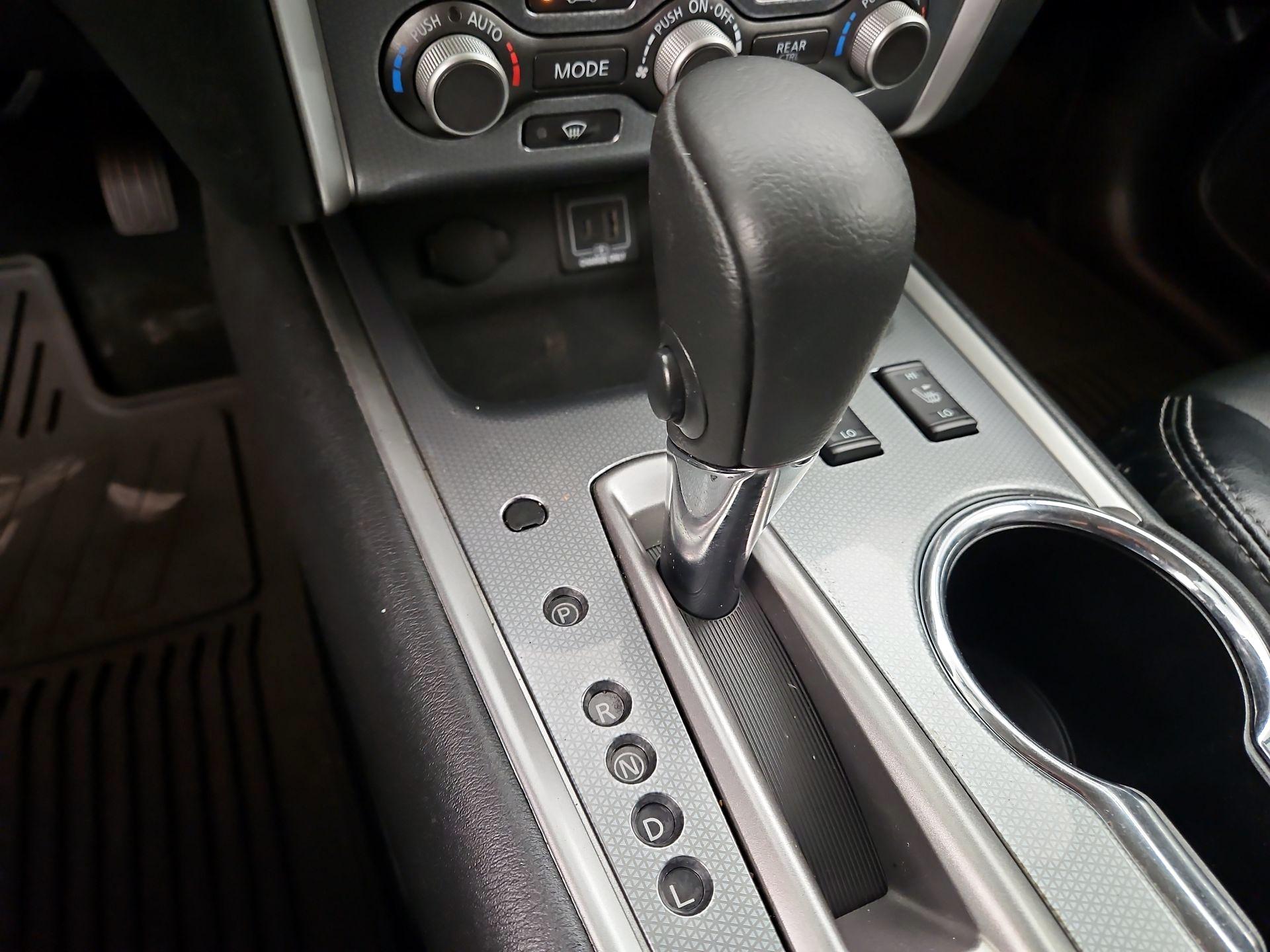 Thumbnail: 2020 Nissan Pathfinder - 18