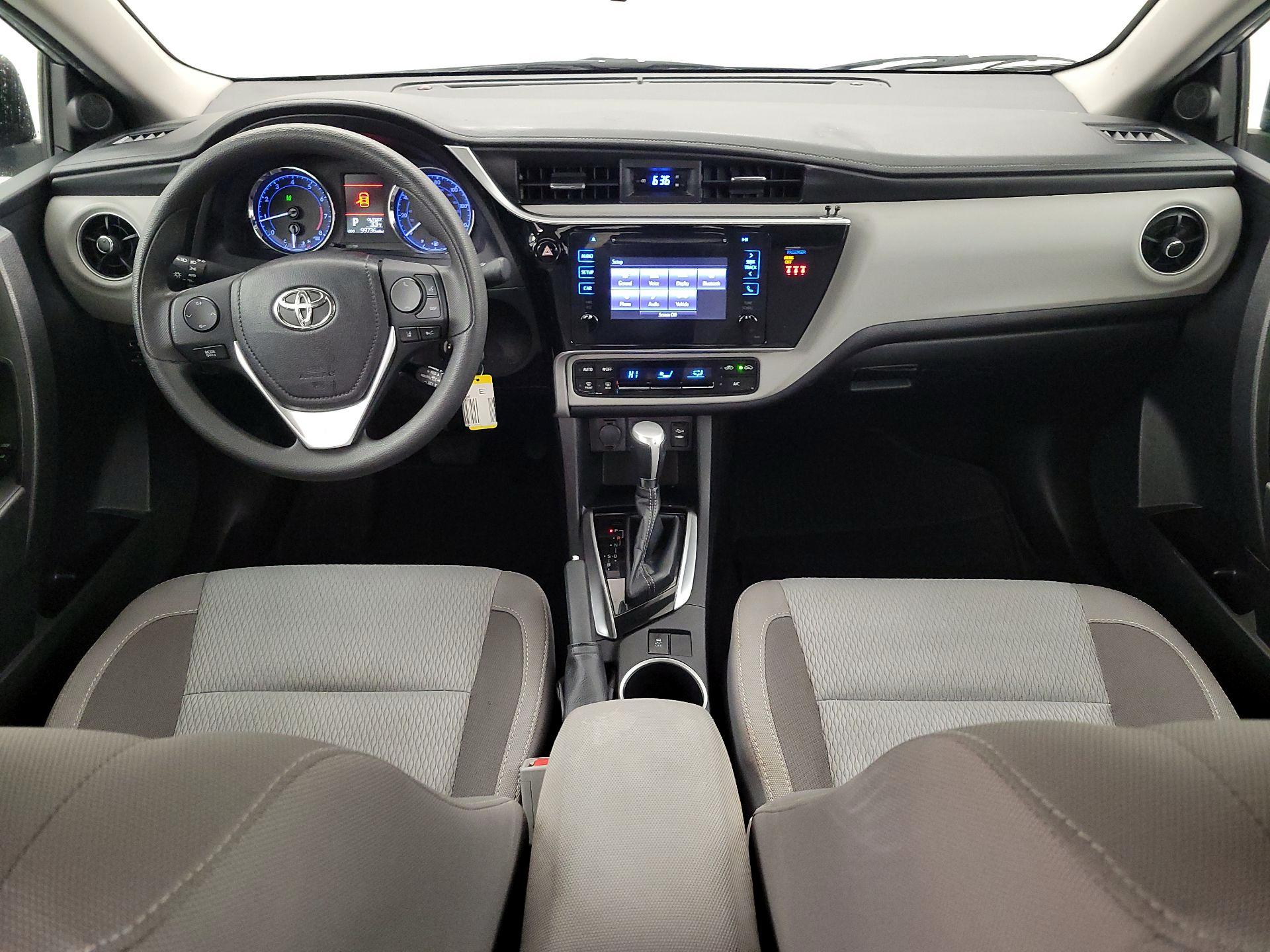 Thumbnail: 2018 Toyota Corolla - 9