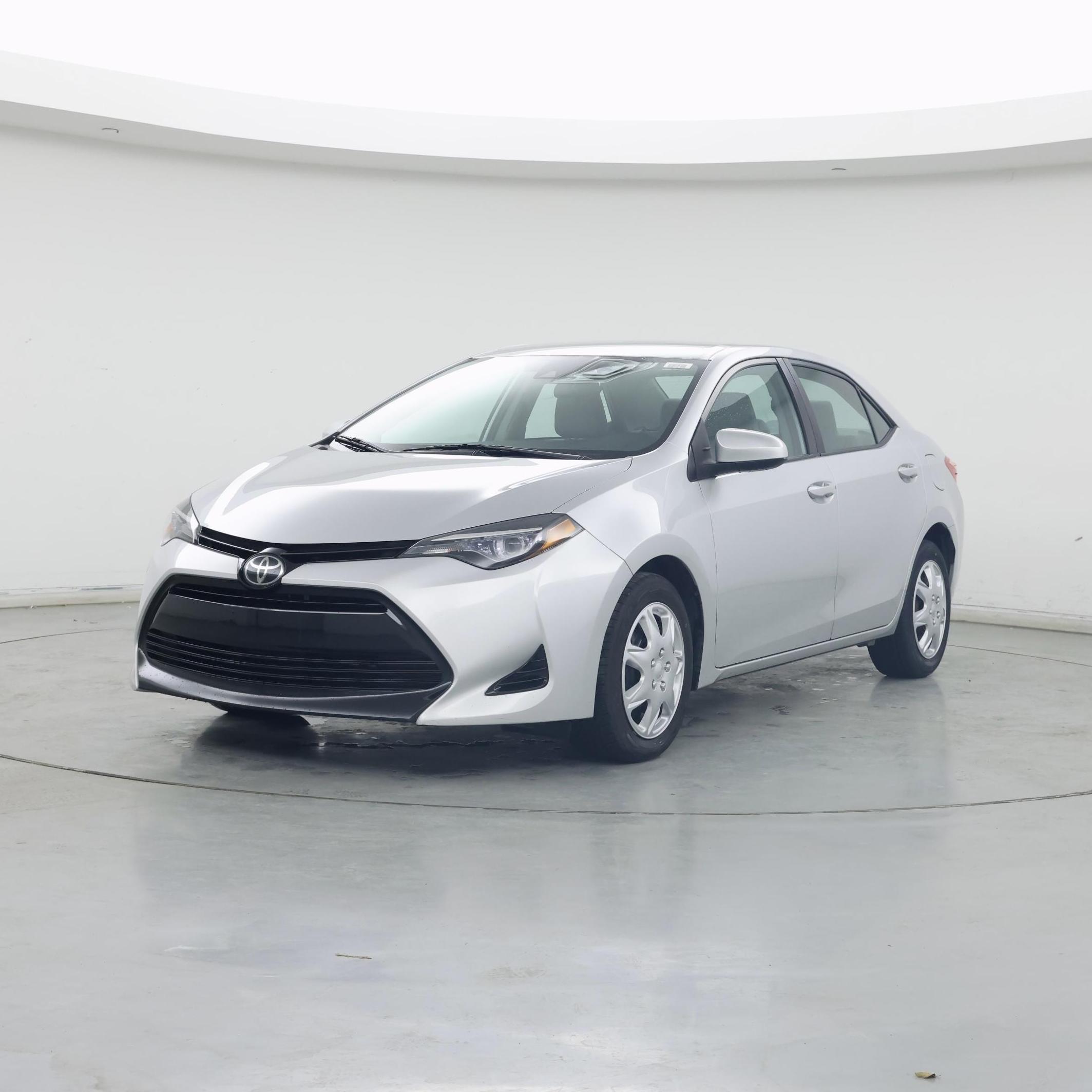 Thumbnail: 2018 Toyota Corolla - 4