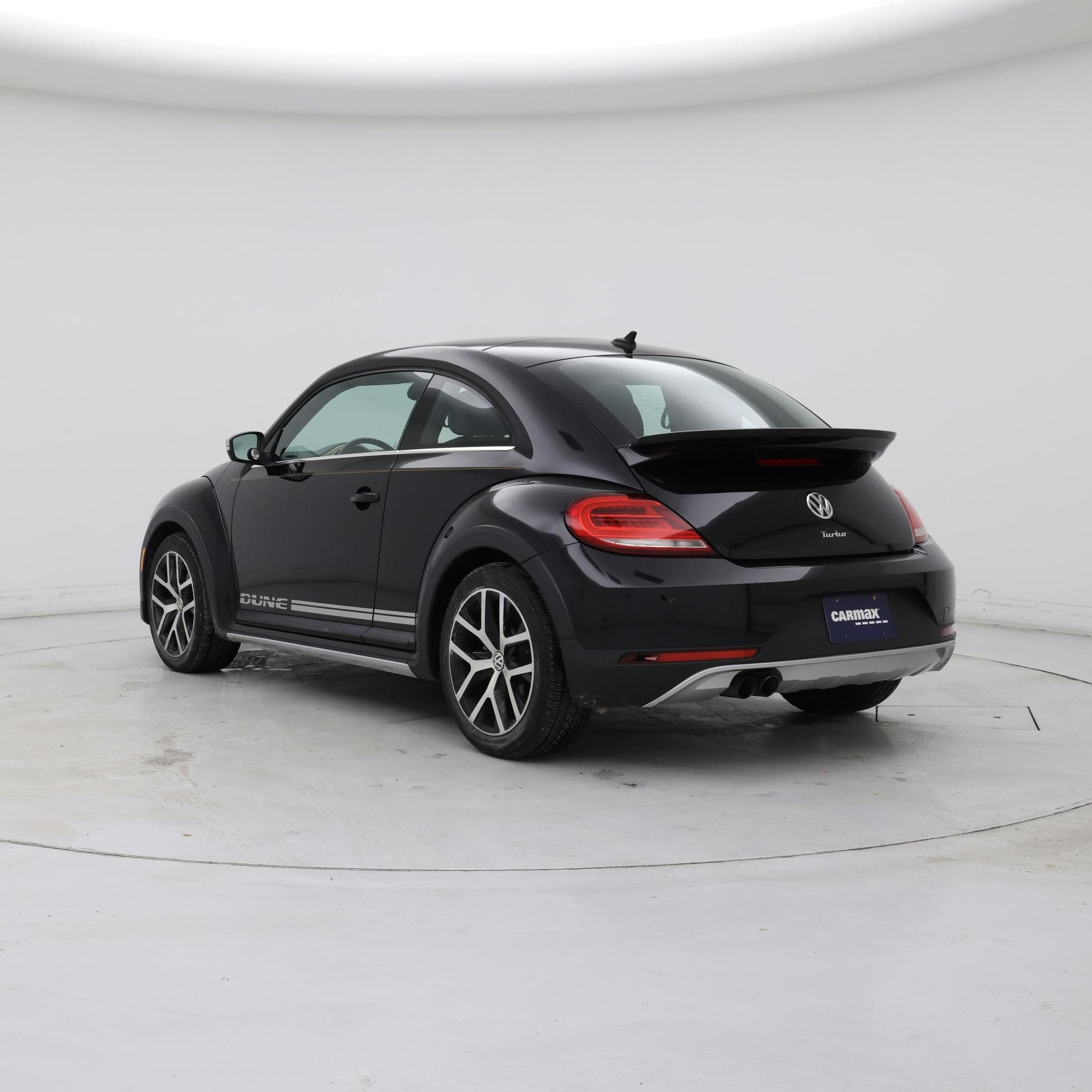 Thumbnail: 2016 Volkswagen Beetle - 2