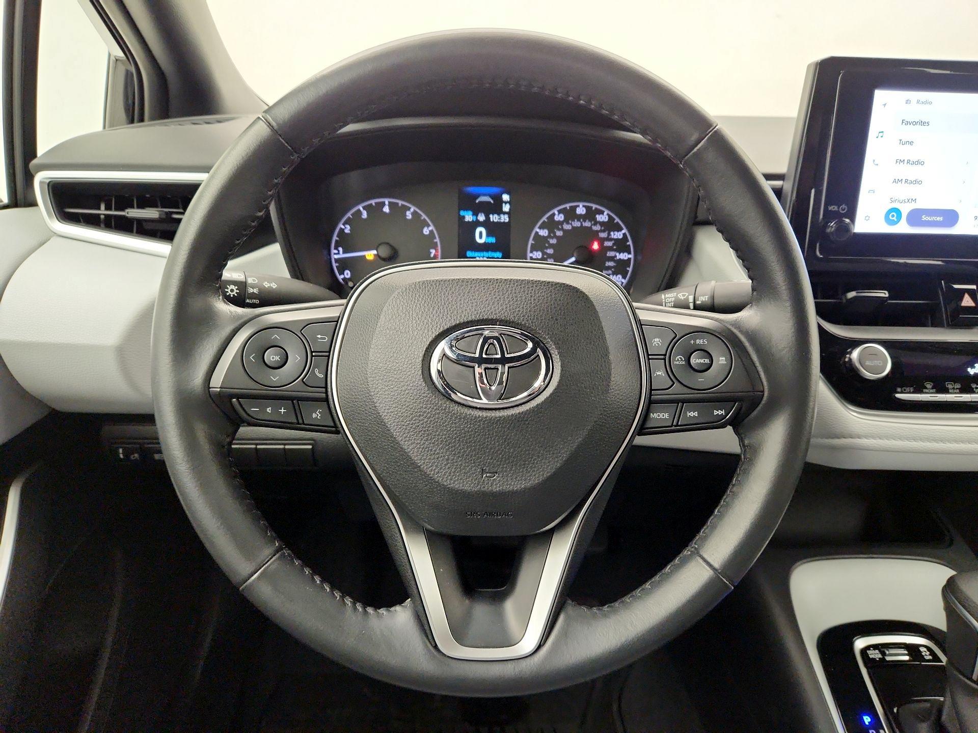 Thumbnail: 2023 Toyota Corolla - 10