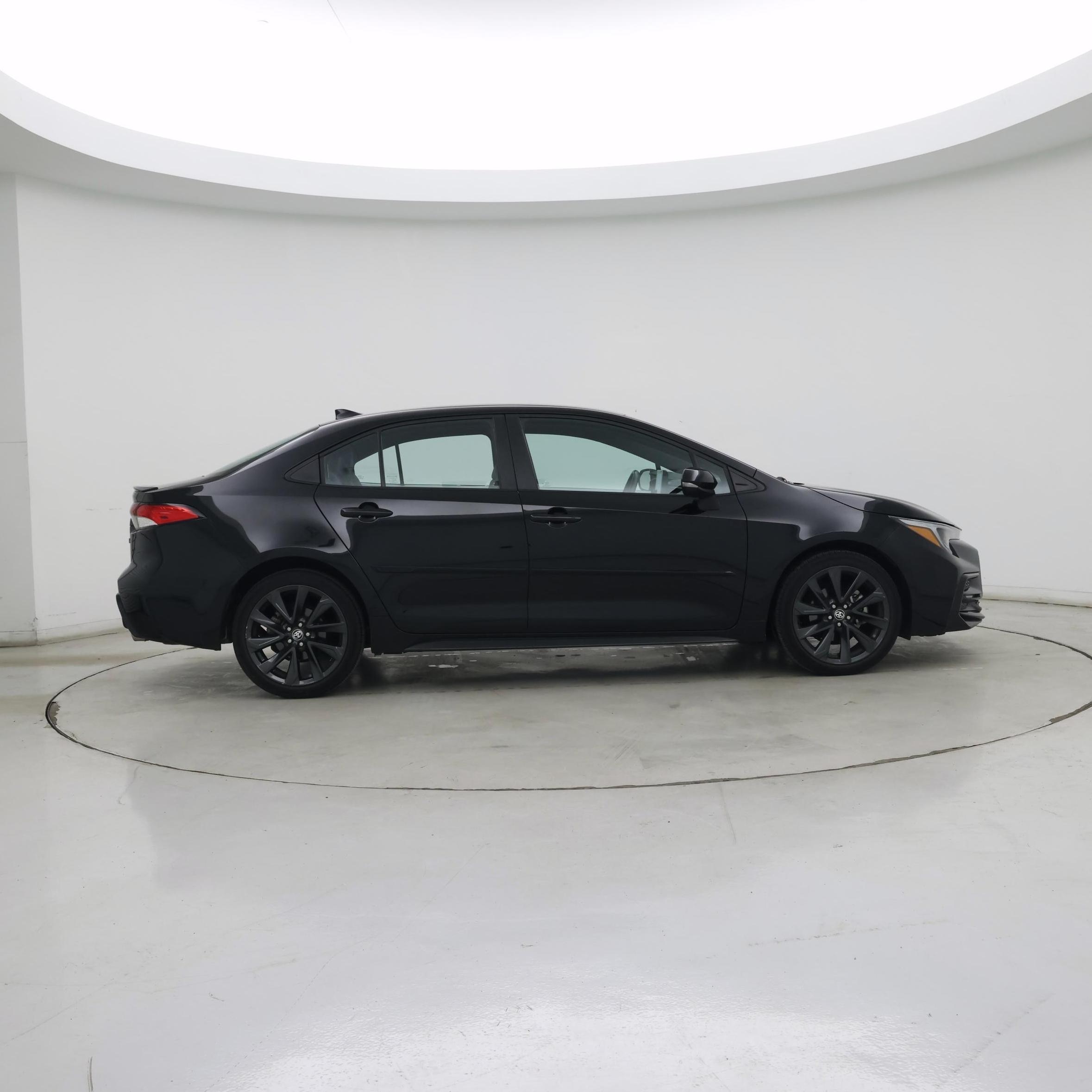 Thumbnail: 2023 Toyota Corolla - 7