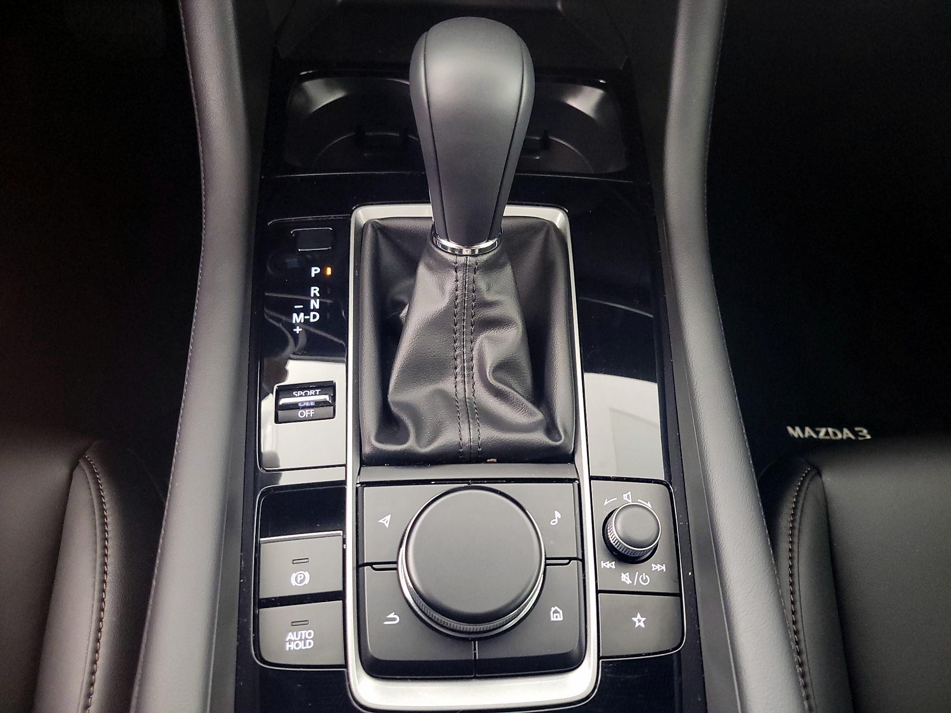 Thumbnail: 2025 Mazda Mazda3 - 18