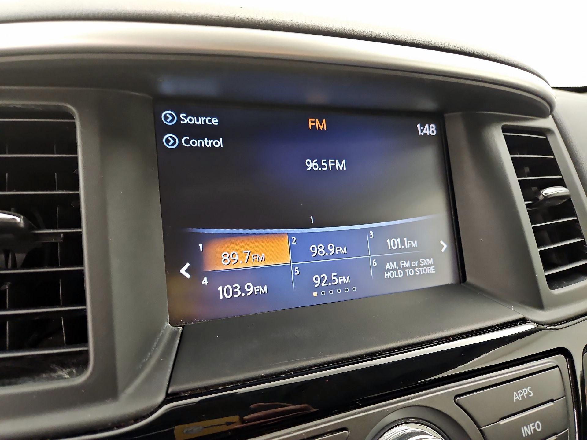 Thumbnail: 2017 Nissan Pathfinder - 15