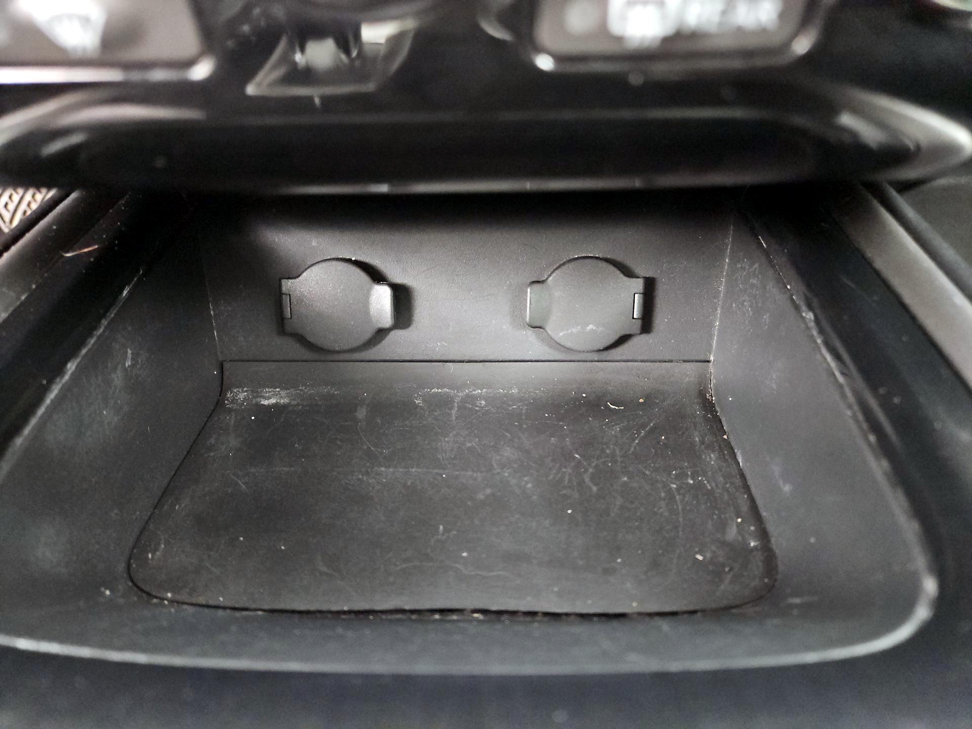 Thumbnail: 2017 Nissan Pathfinder - 18