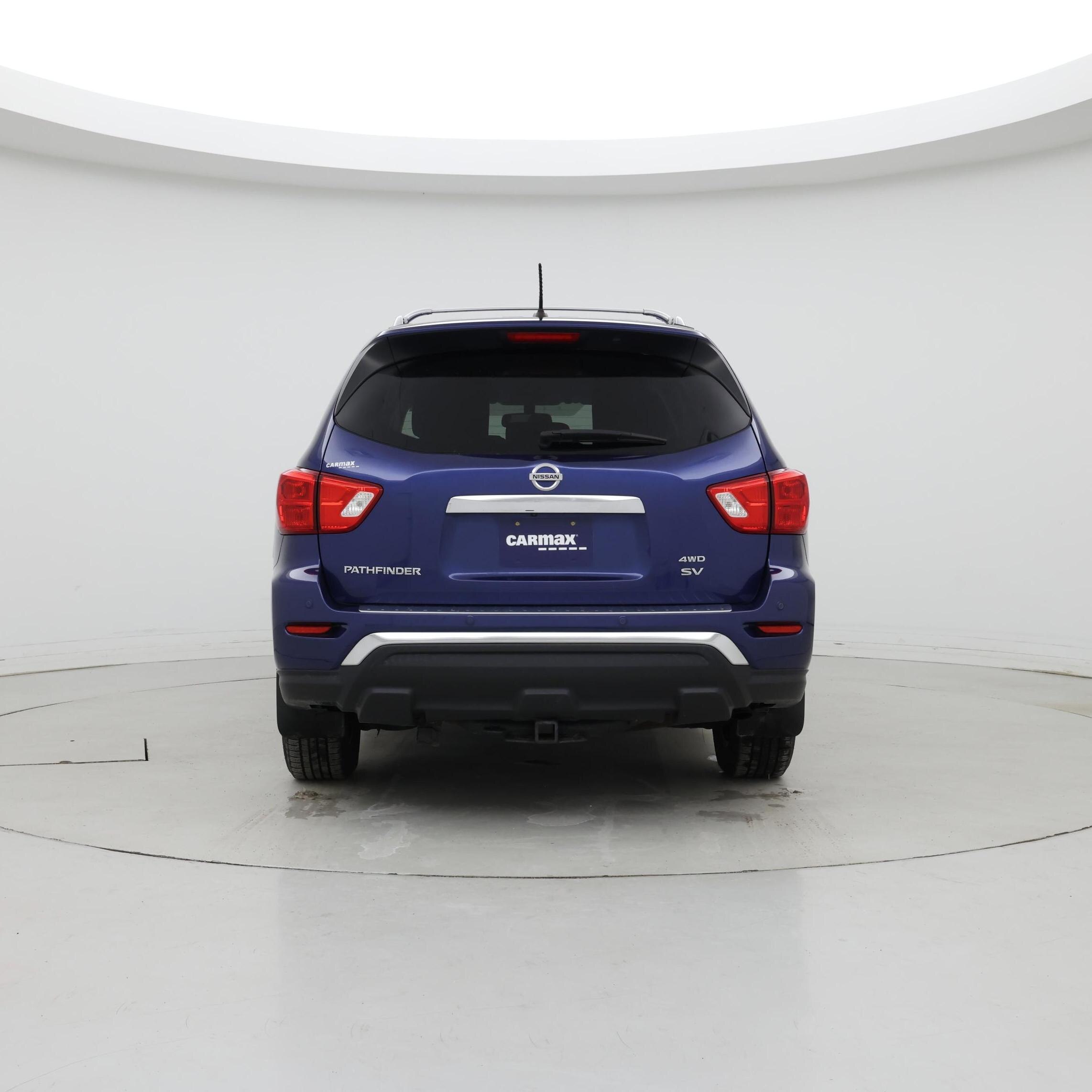 Thumbnail: 2017 Nissan Pathfinder - 6