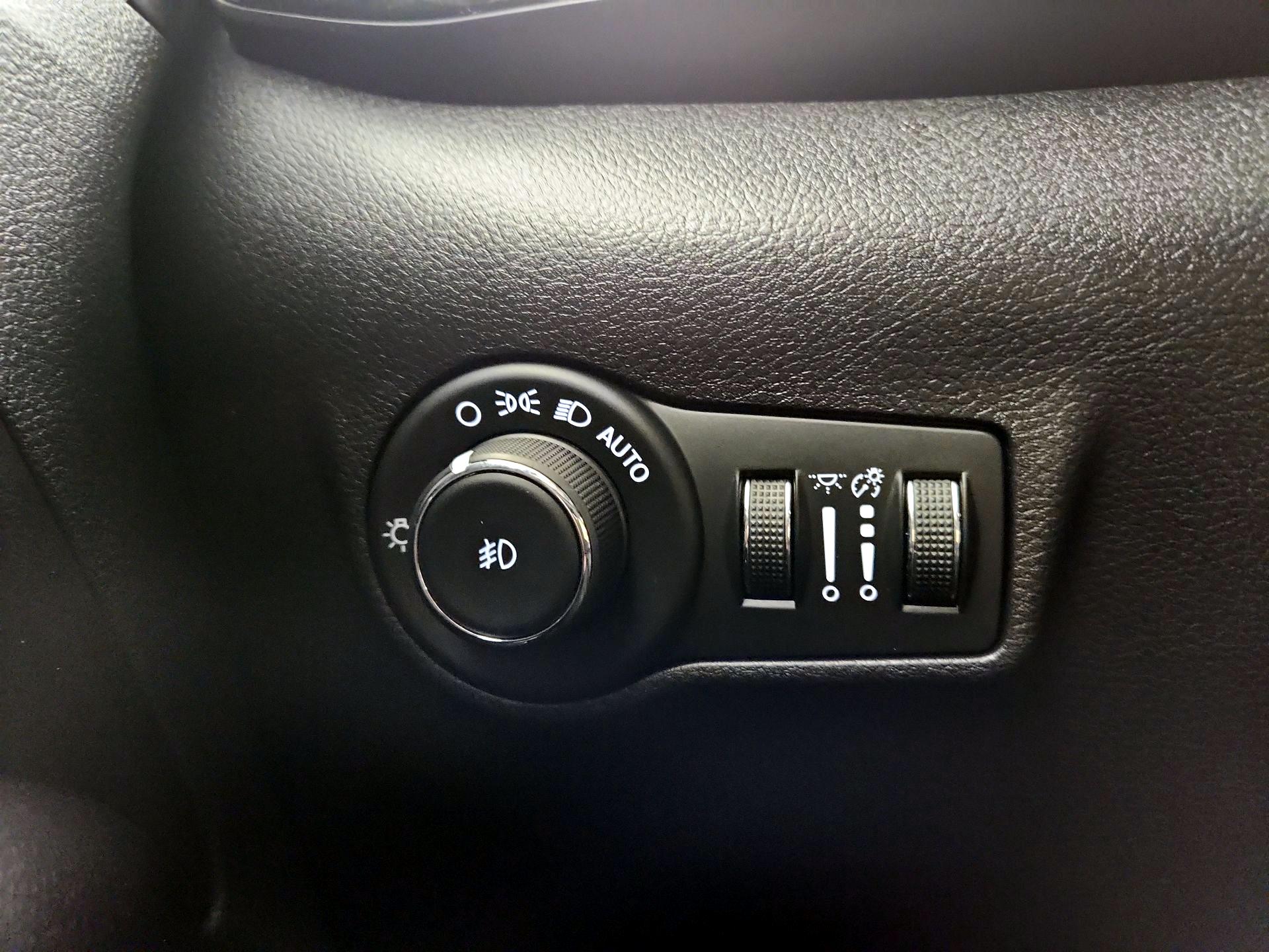 Thumbnail: 2024 Jeep Compass - 13