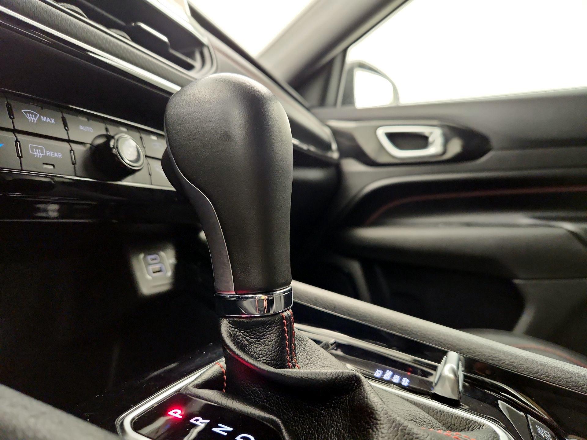 Thumbnail: 2024 Jeep Compass - 17