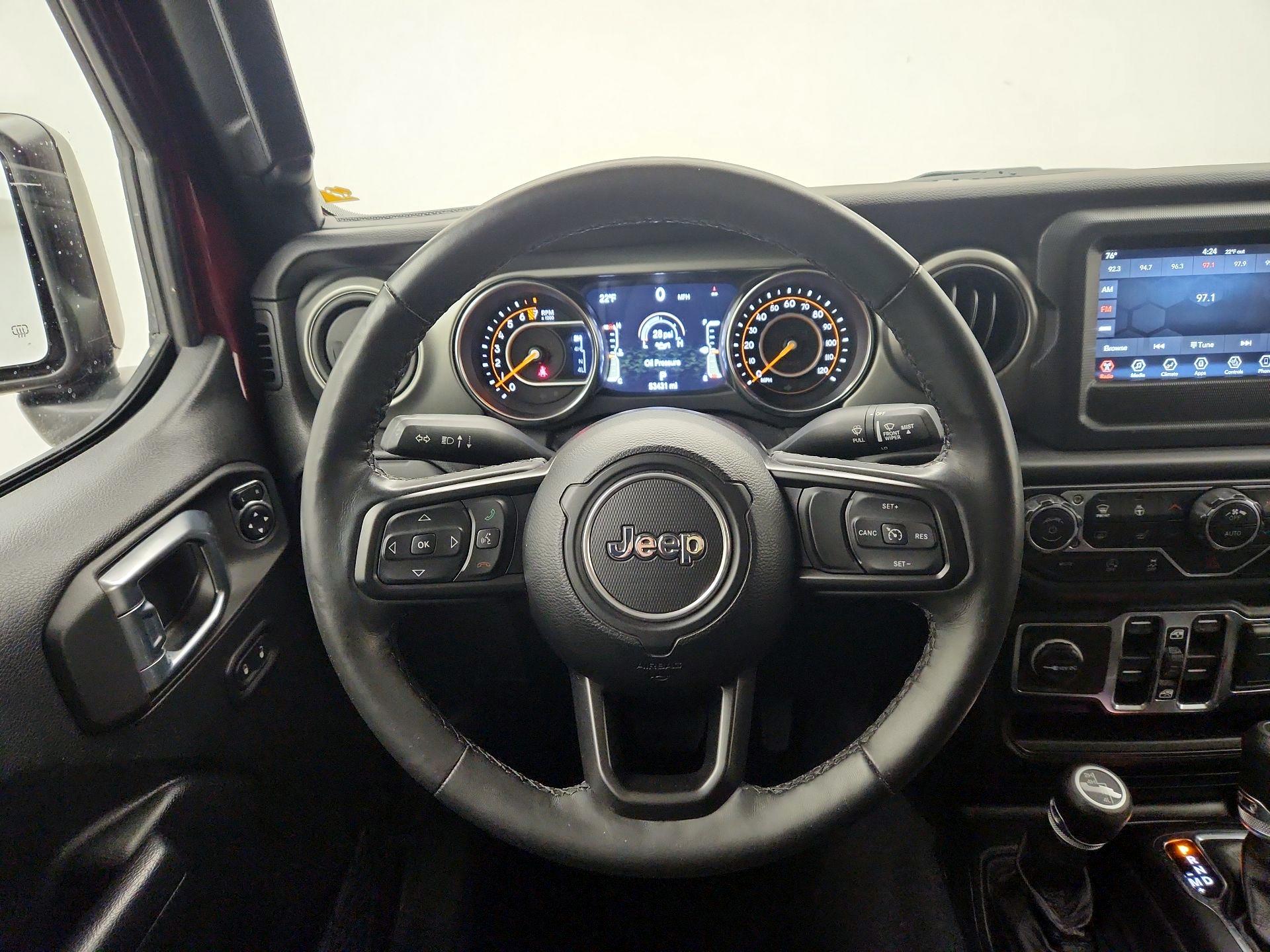 Thumbnail: 2021 Jeep Gladiator - 10