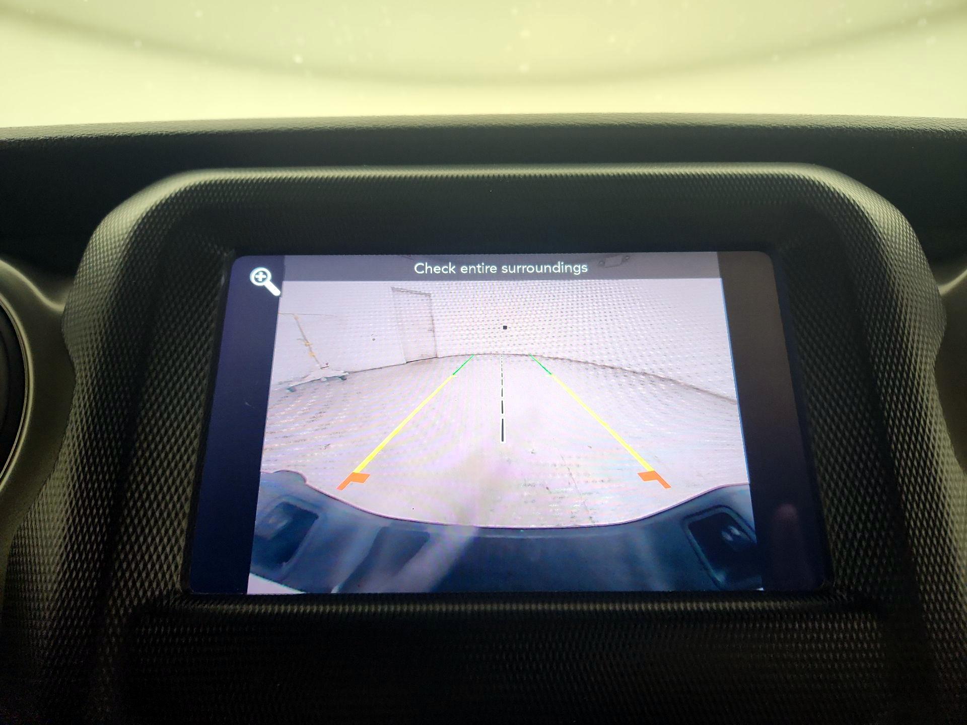 Thumbnail: 2021 Jeep Gladiator - 14