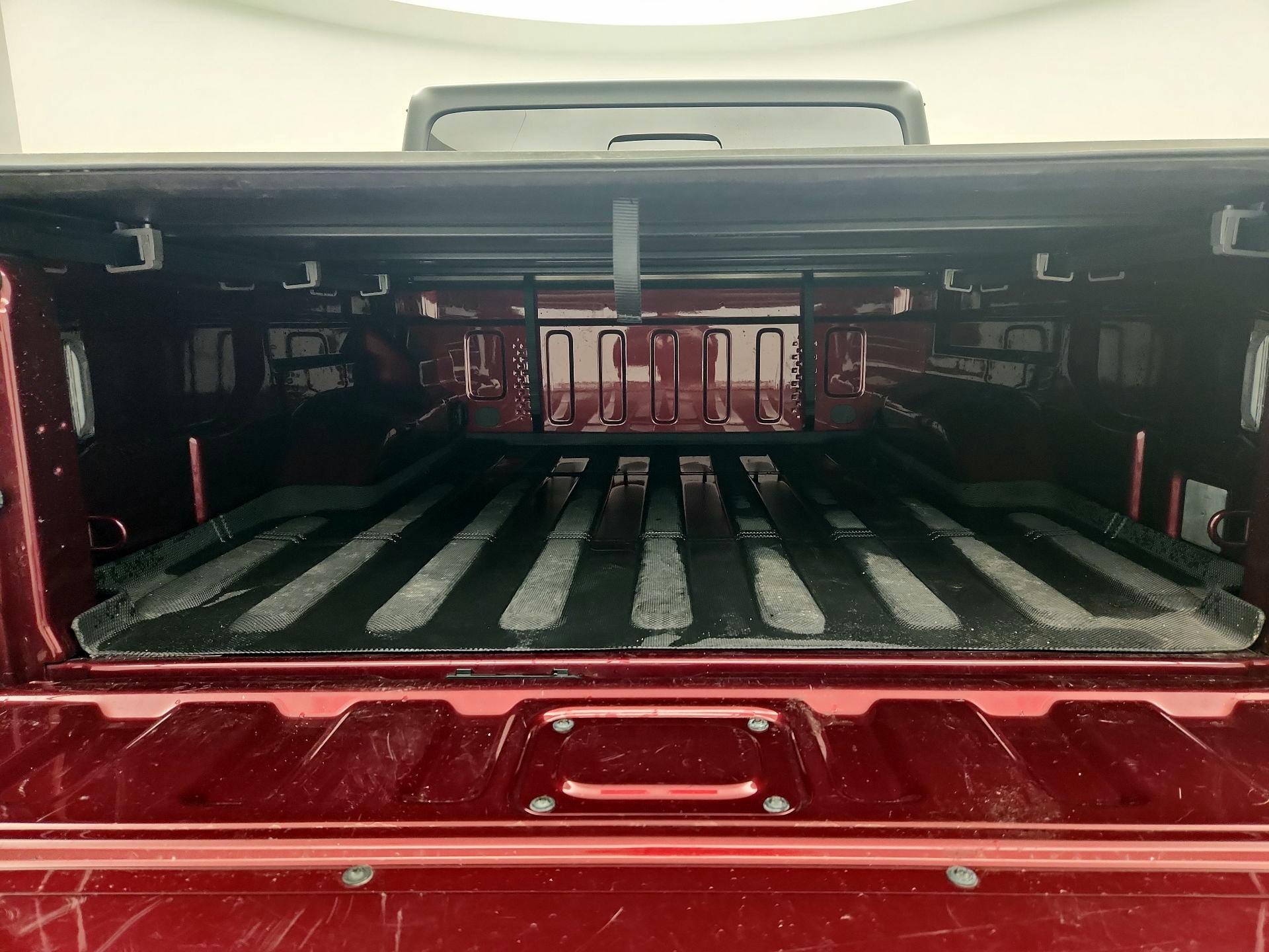 Thumbnail: 2021 Jeep Gladiator - 20