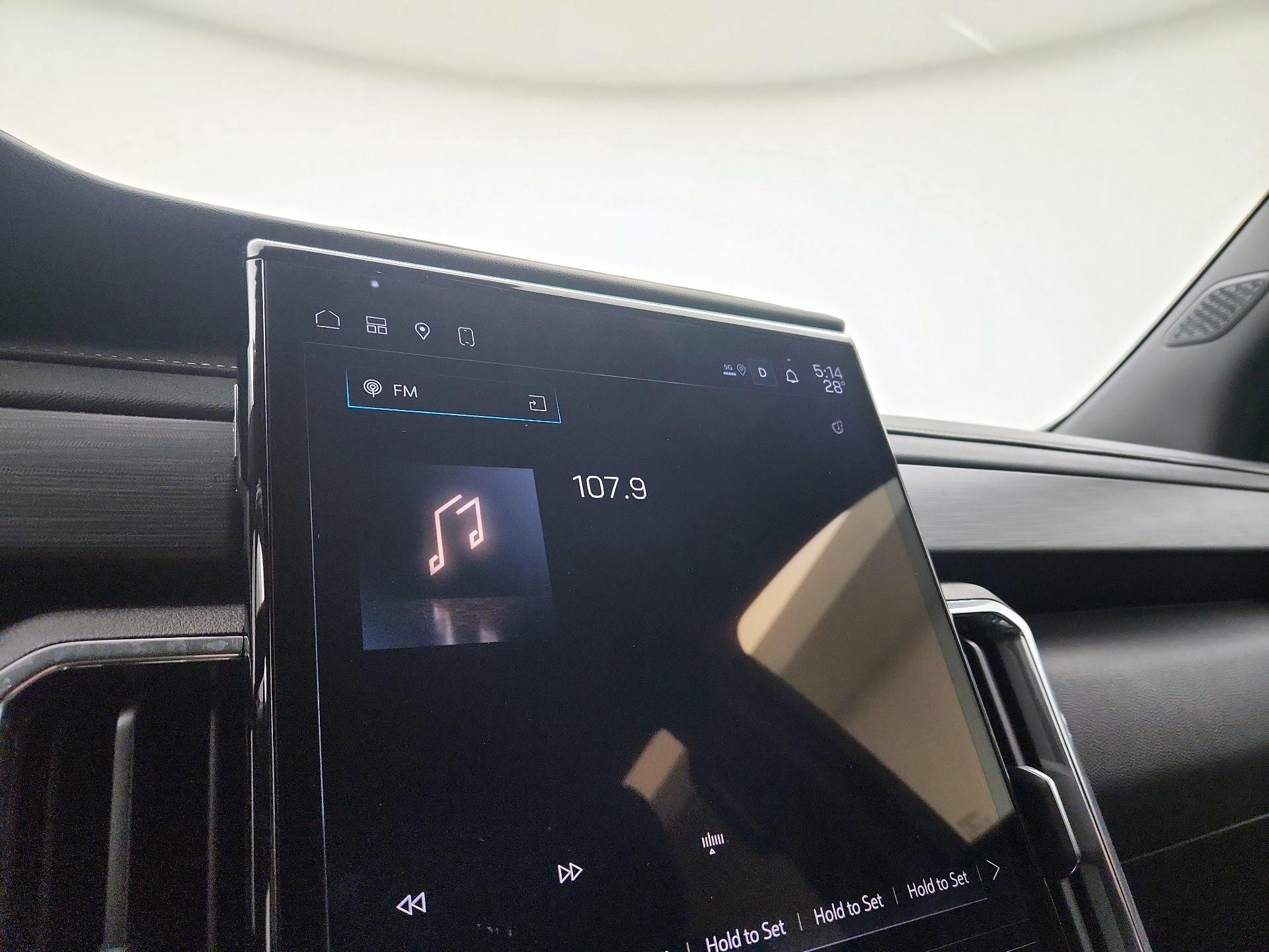 Thumbnail: 2025 GMC Acadia - 16