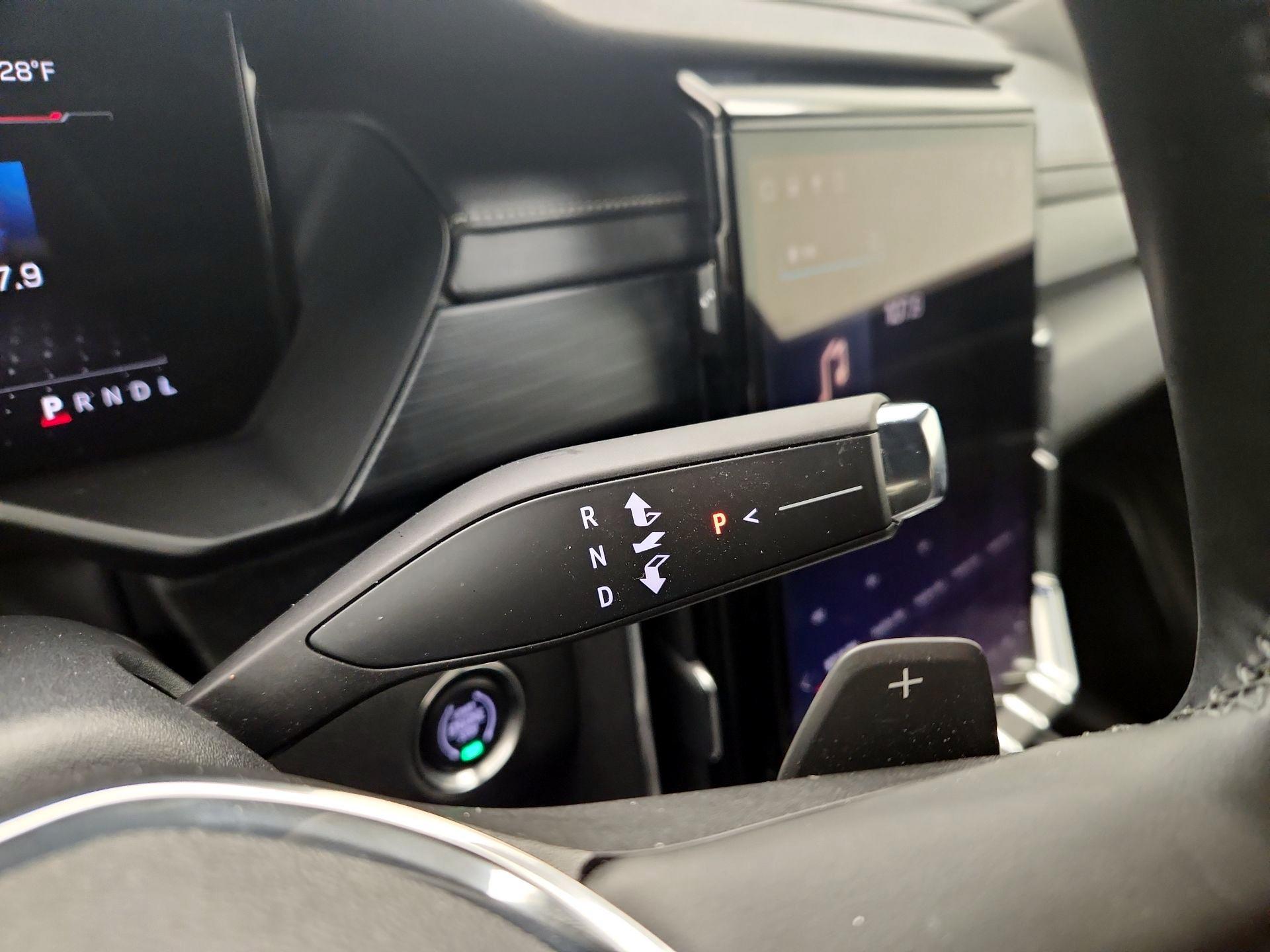 Thumbnail: 2025 GMC Acadia - 18