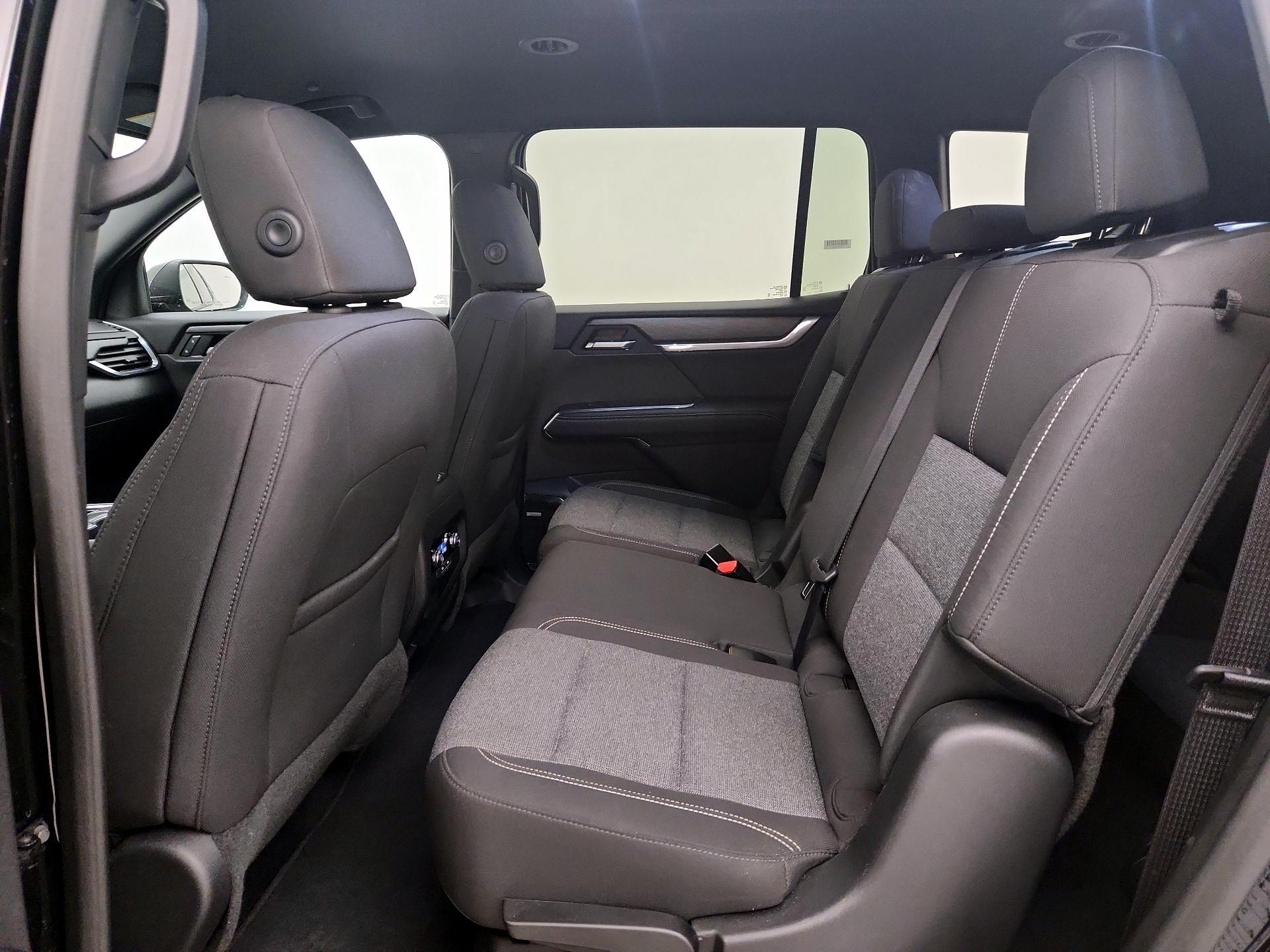 Thumbnail: 2025 GMC Acadia - 20