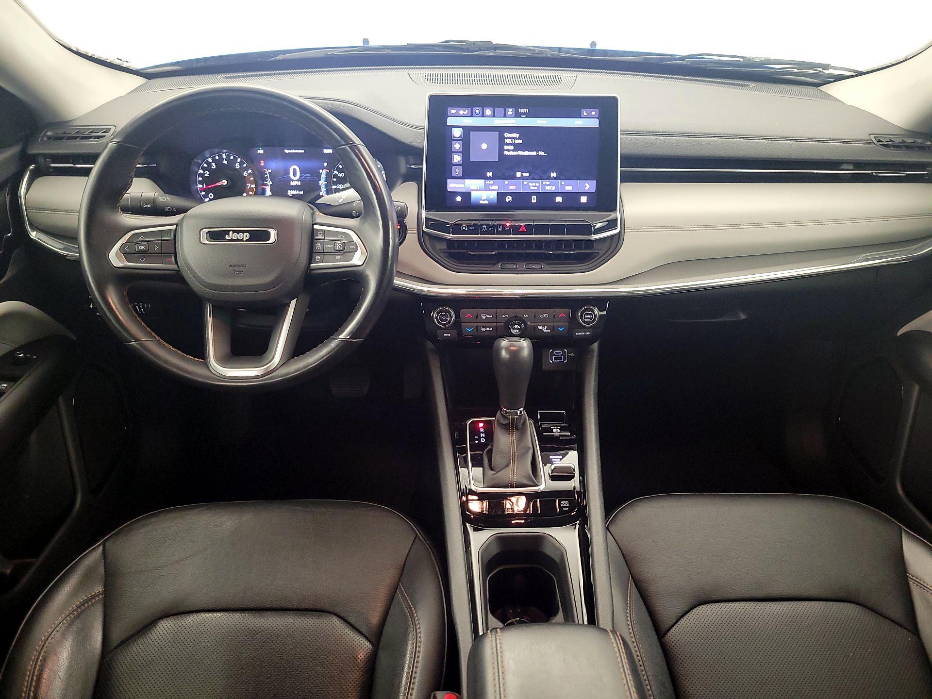 Thumbnail: 2022 Jeep Compass - 9