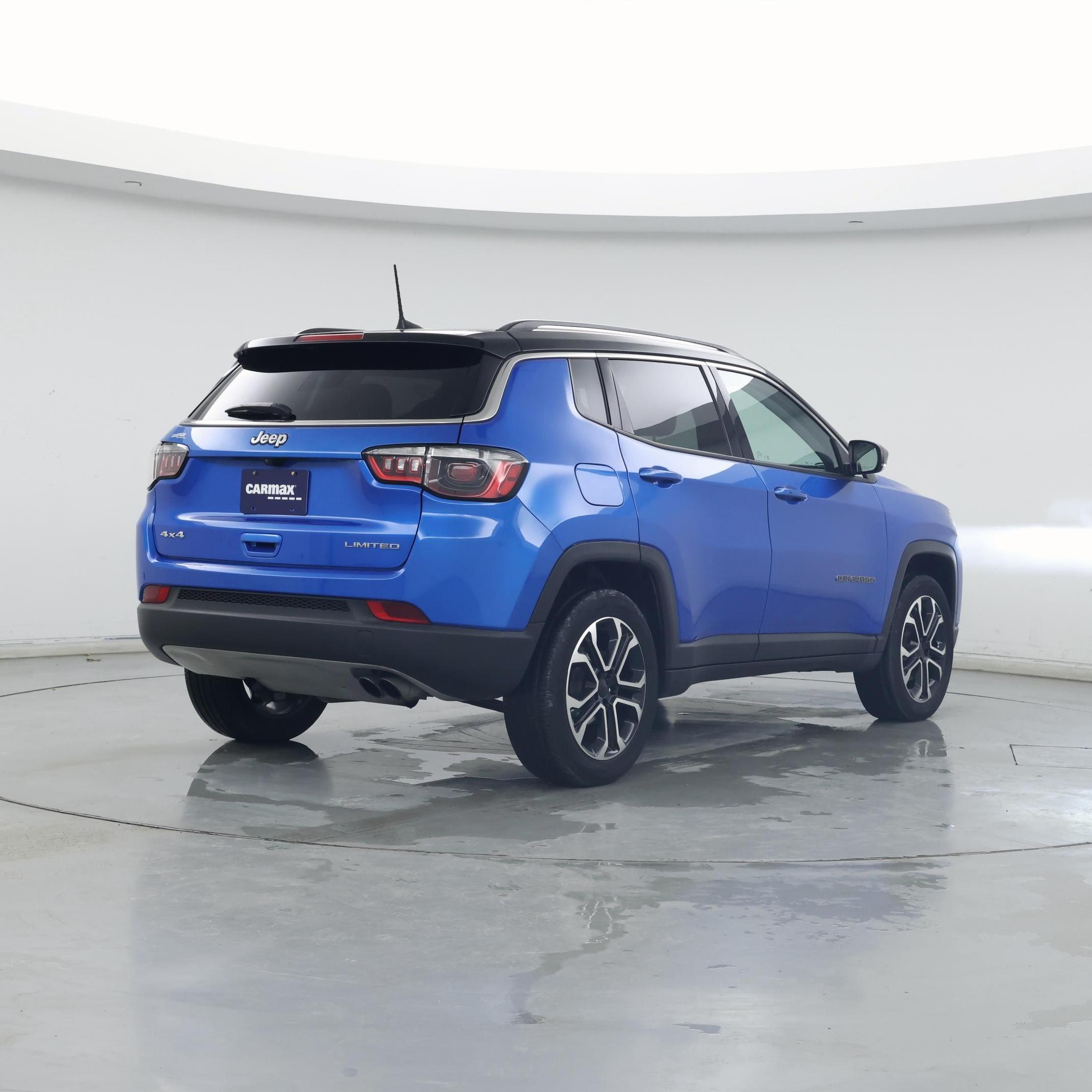 Thumbnail: 2022 Jeep Compass - 8