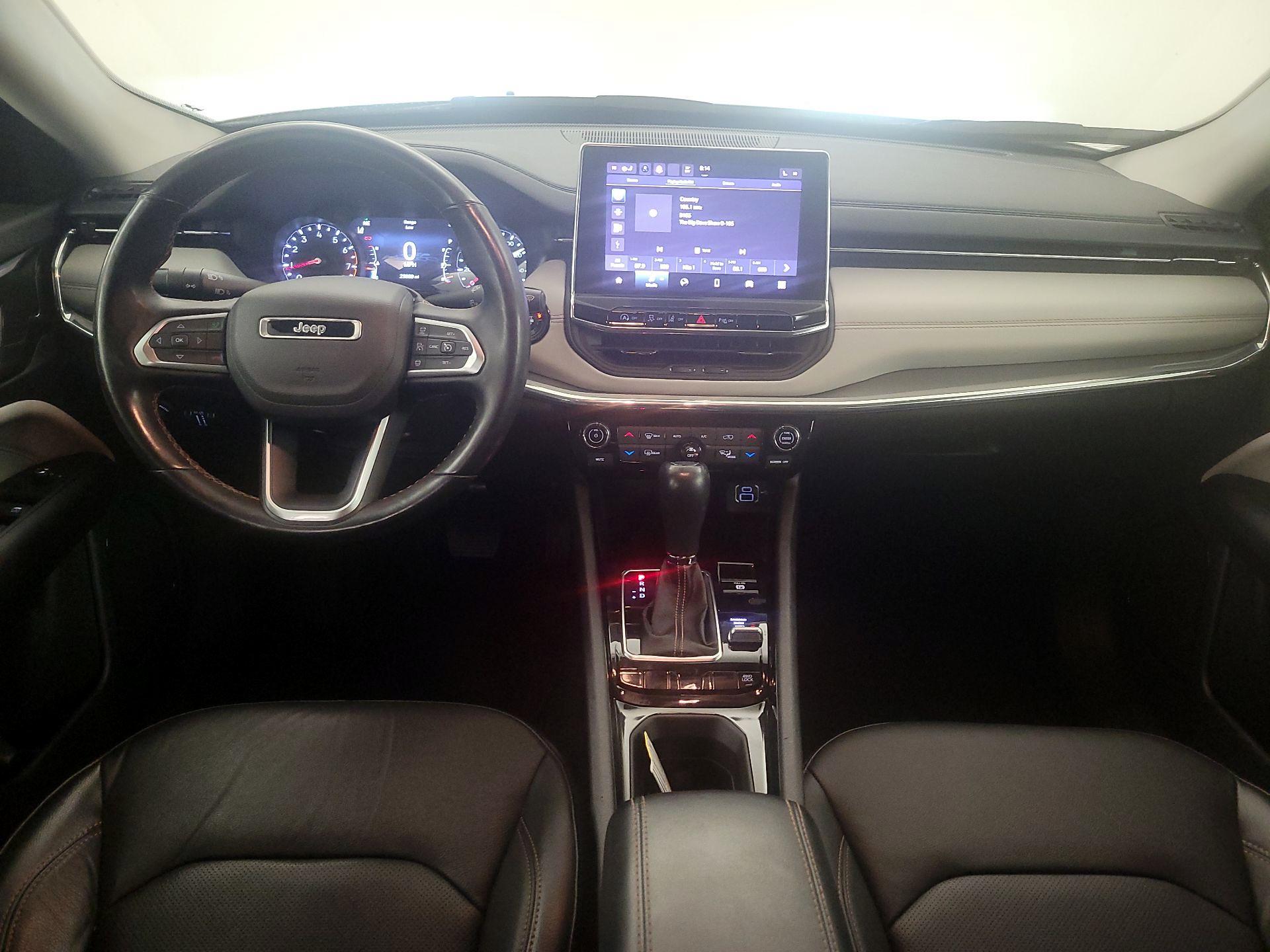 Thumbnail: 2022 Jeep Compass - 9