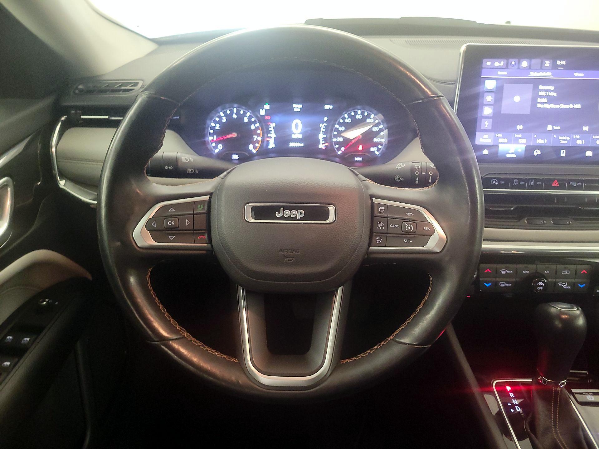 Thumbnail: 2022 Jeep Compass - 10