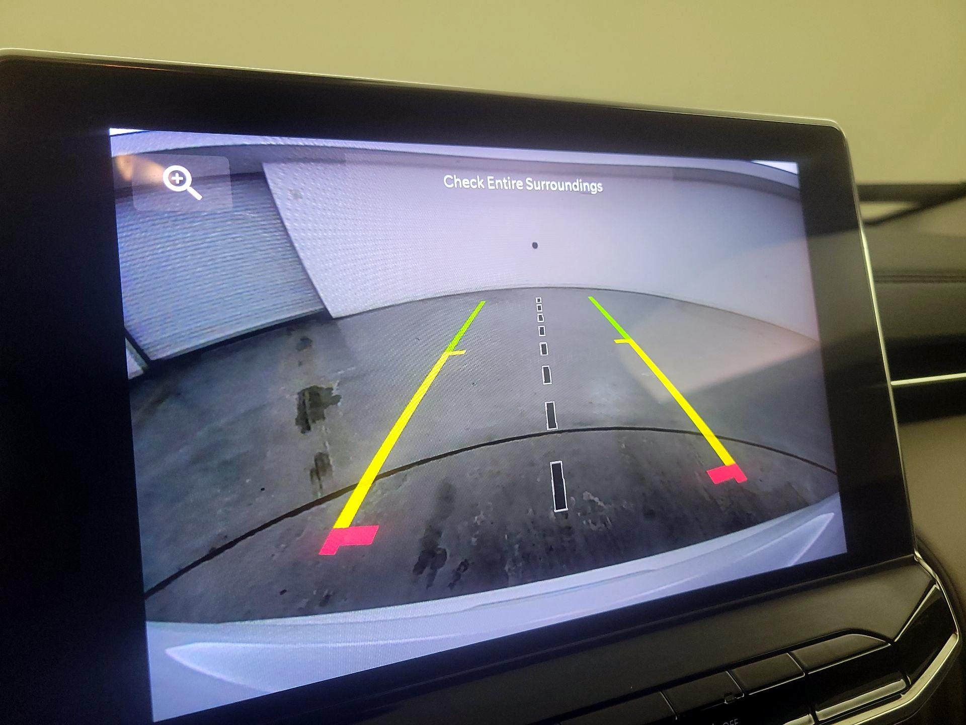 Thumbnail: 2022 Jeep Compass - 14