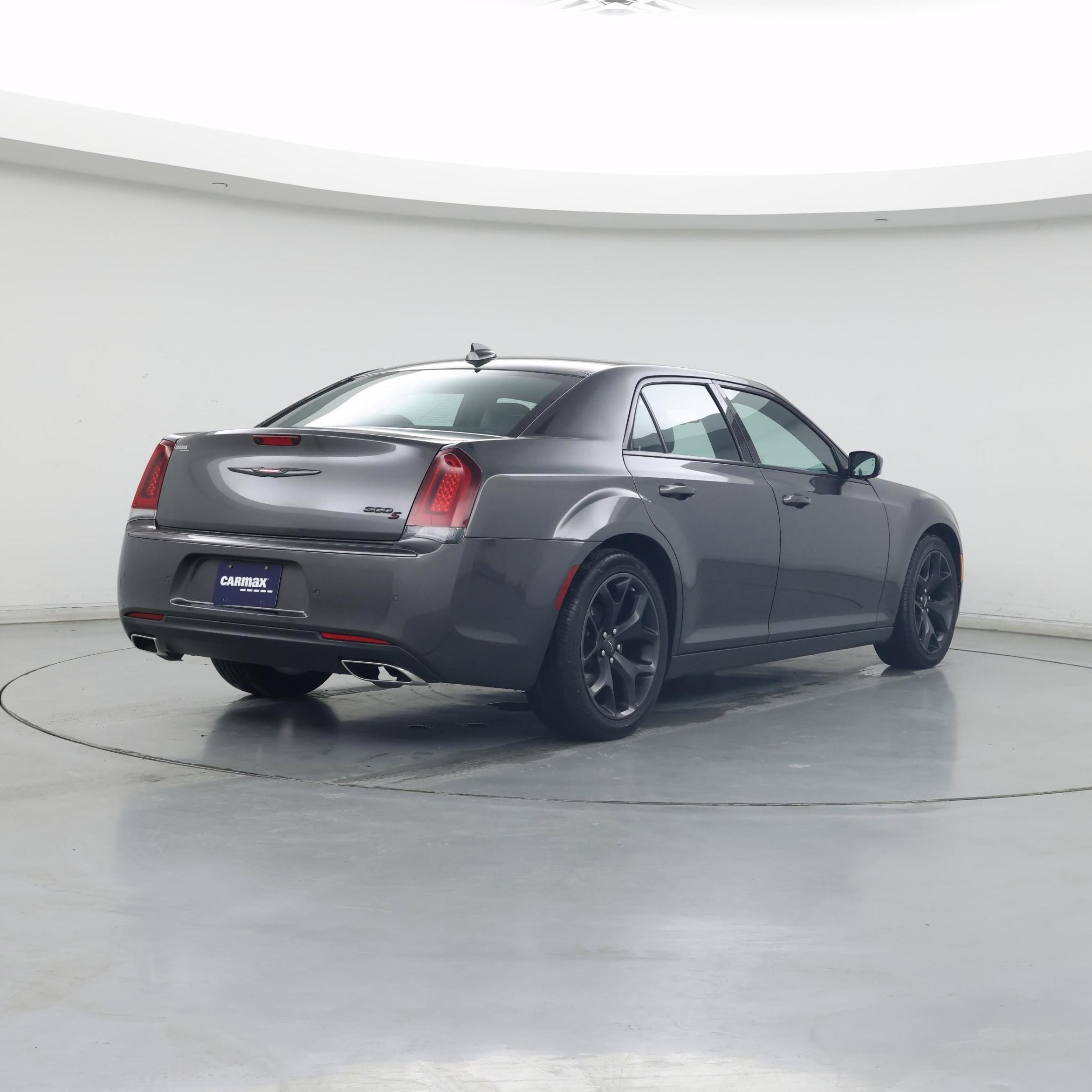 Thumbnail: 2022 Chrysler 300 - 8