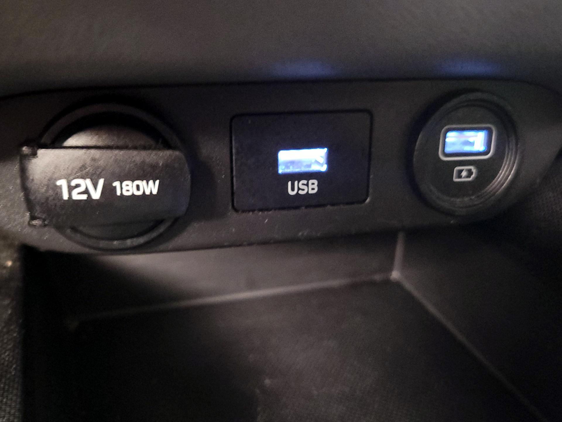 Thumbnail: 2022 Hyundai Elantra - 18